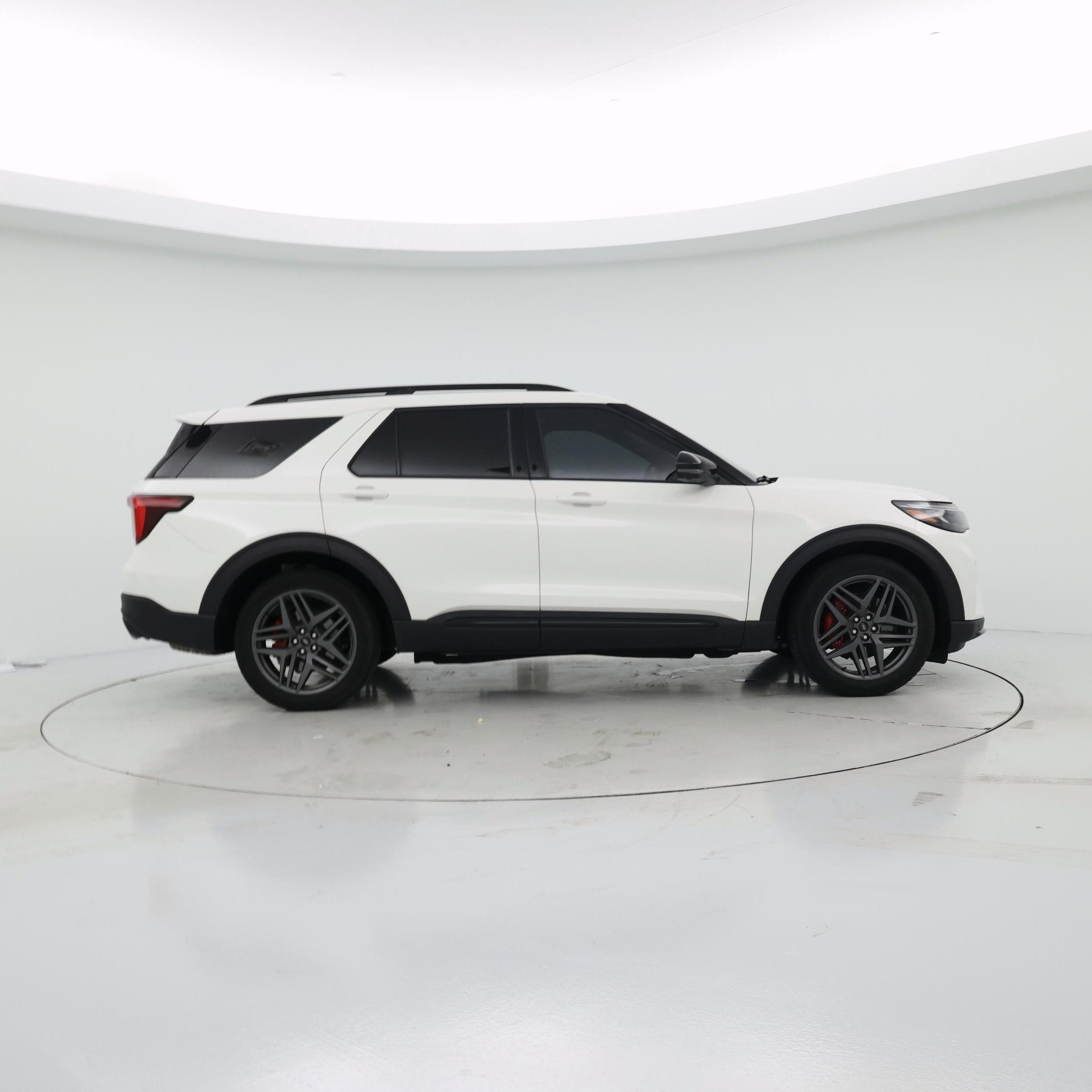 Thumbnail: 2025 Ford Explorer - 7