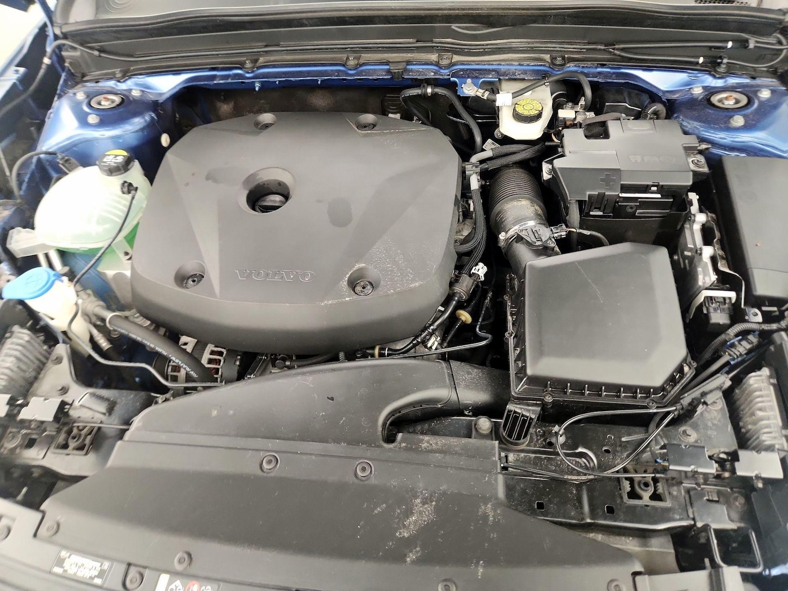 2021 Volvo XC40 R-Design - Photo 24