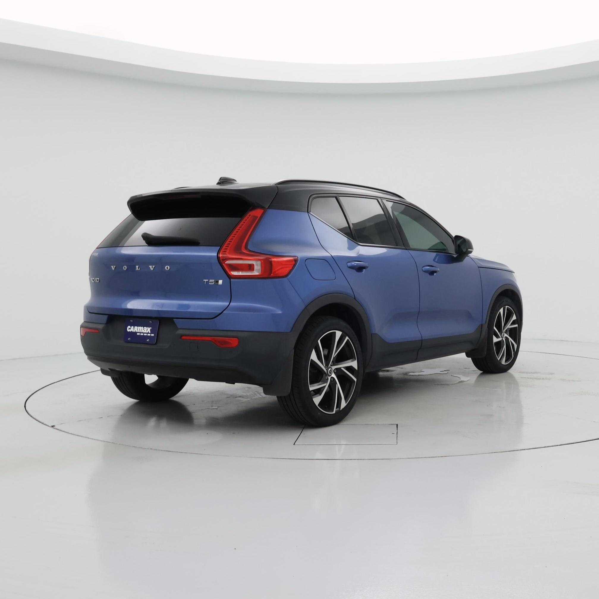 Thumbnail: 2021 Volvo XC40 - 8