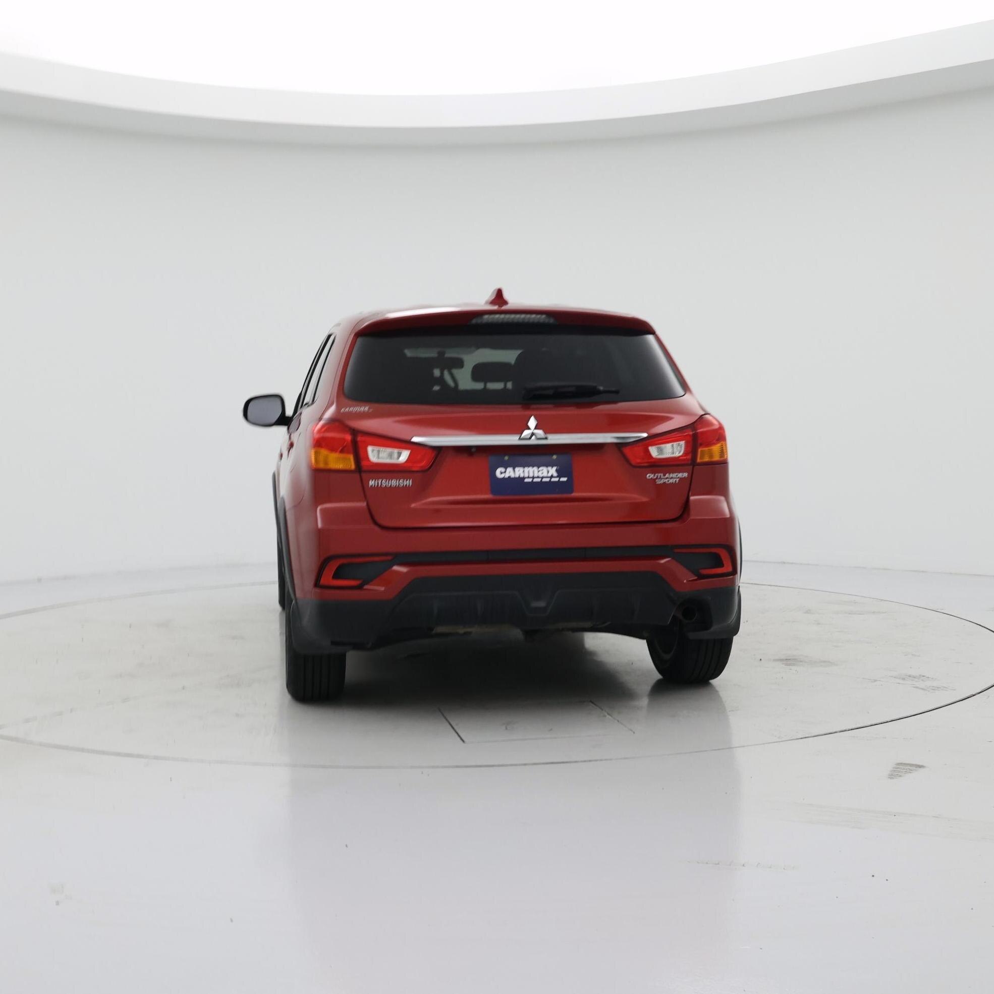 Thumbnail: 2019 Mitsubishi Outlander Sport - 6