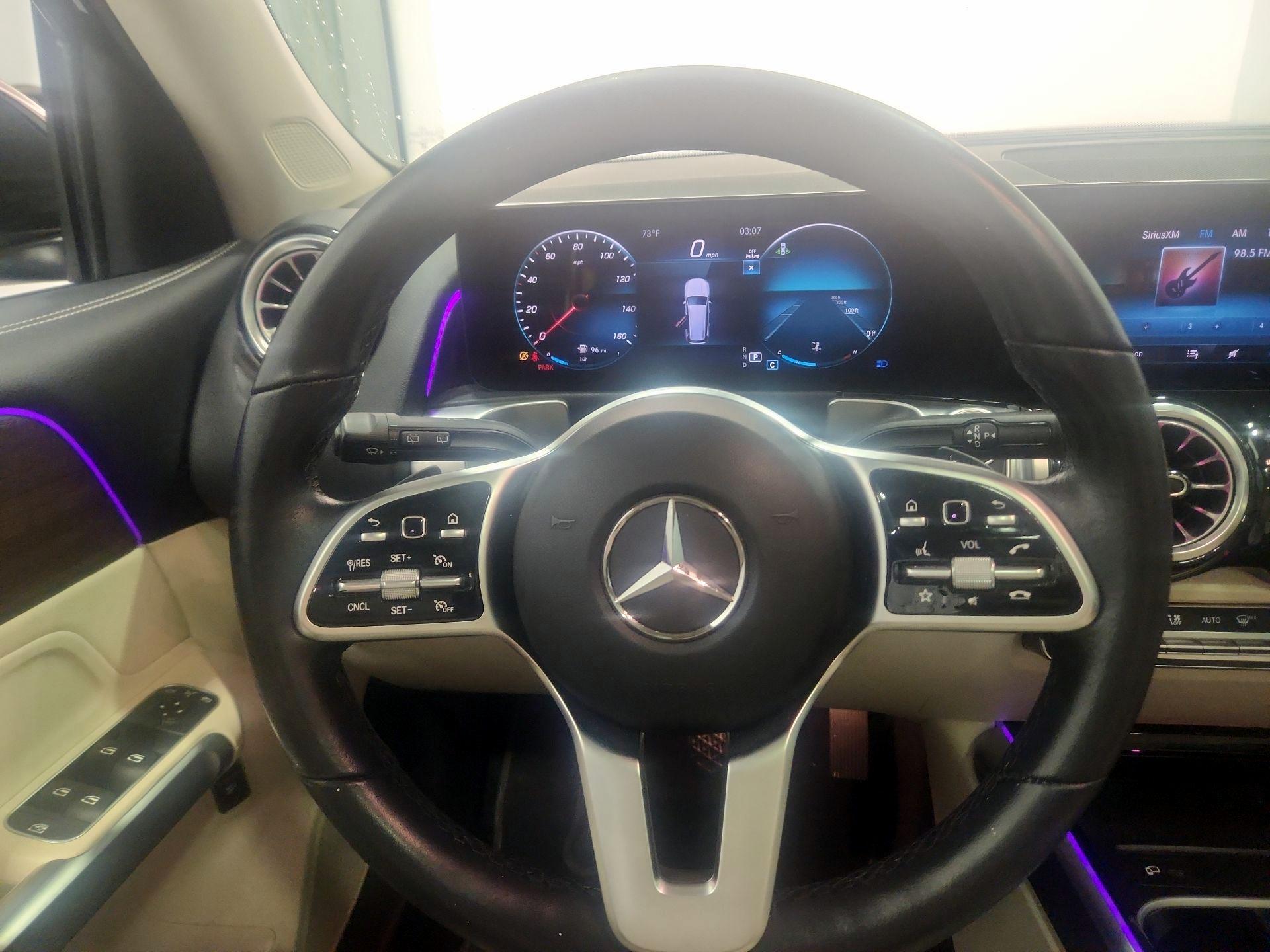 Thumbnail: 2023 Mercedes-Benz GLB - 10