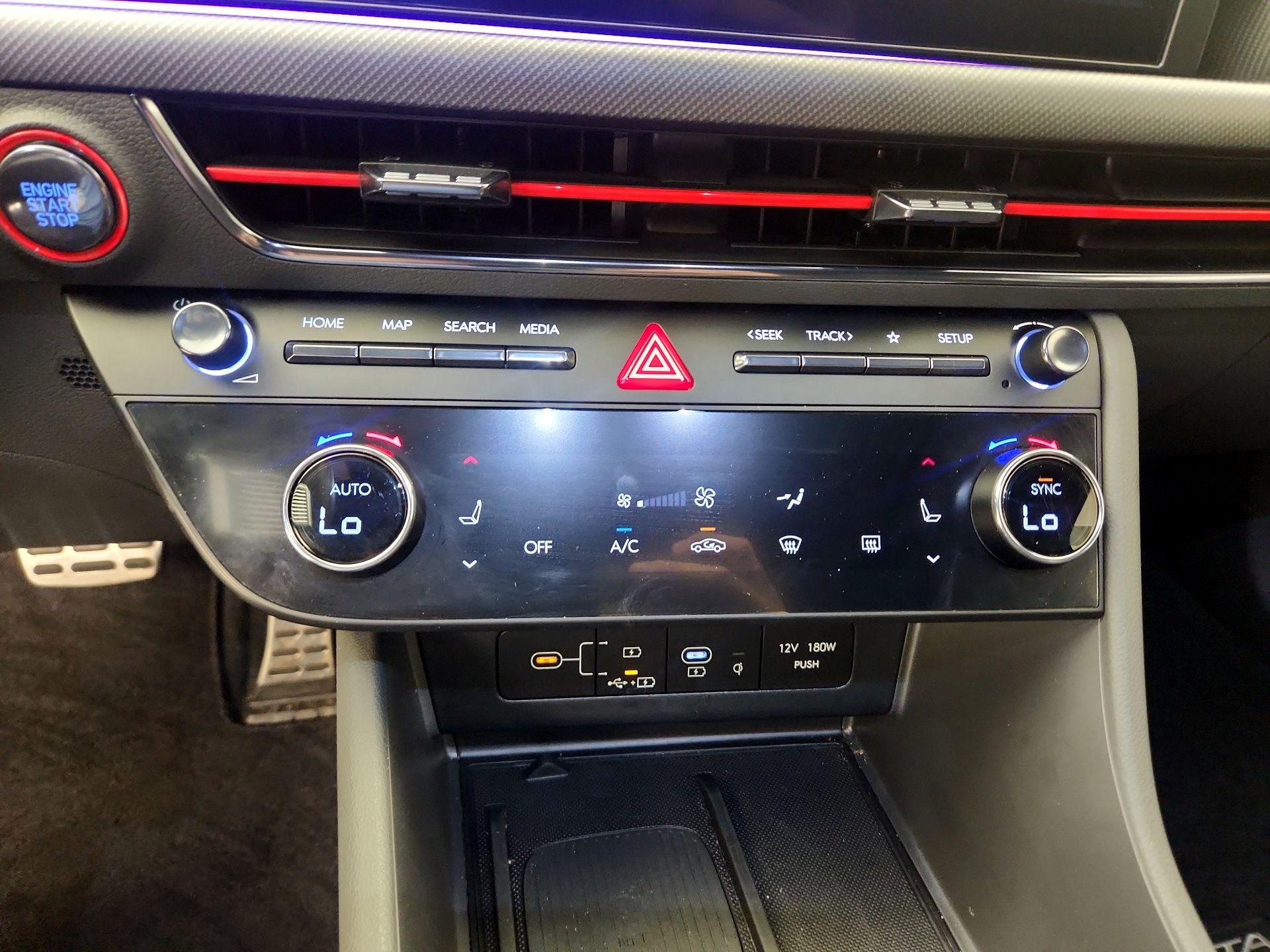 Thumbnail: 2024 Hyundai Sonata - 16