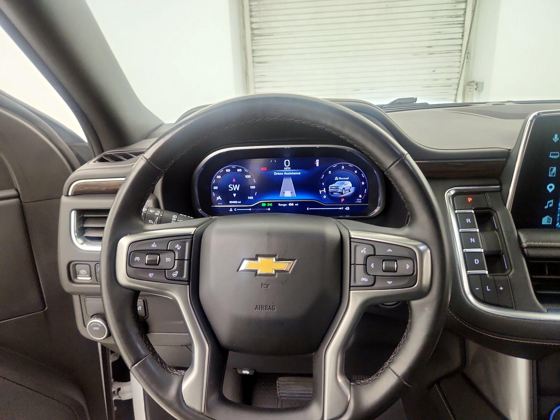 Thumbnail: 2023 Chevrolet Suburban - 10
