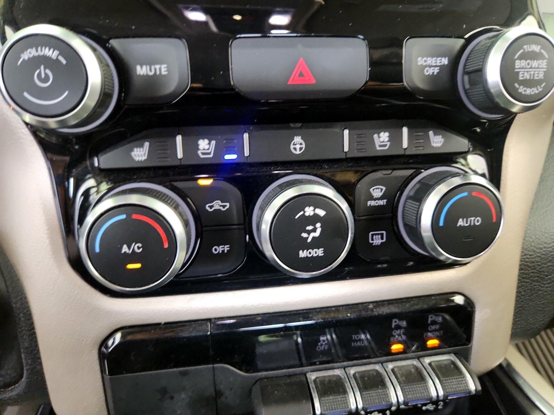 Thumbnail: 2019 RAM 1500 - 16
