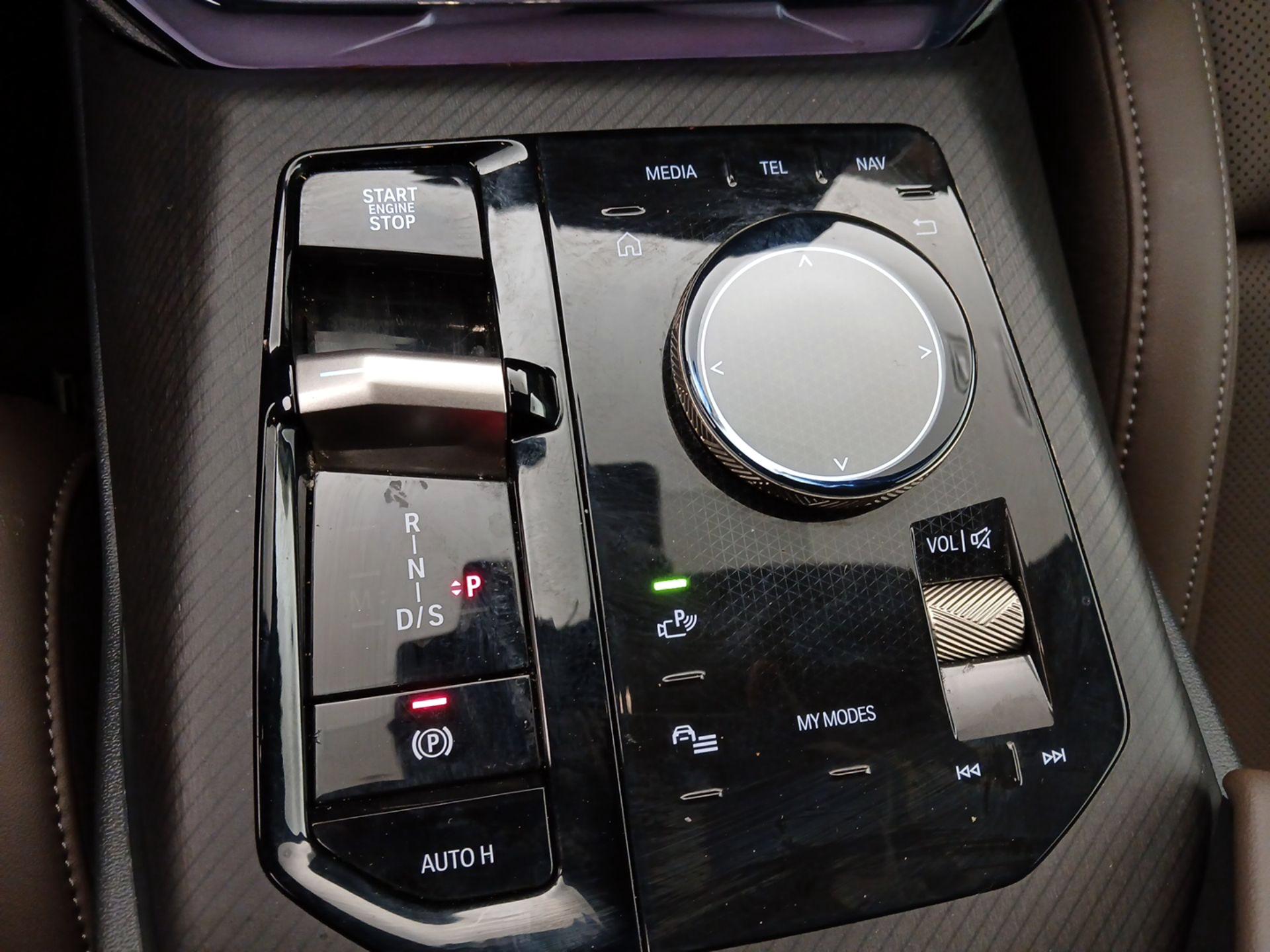 Thumbnail: 2025 BMW X3 - 16