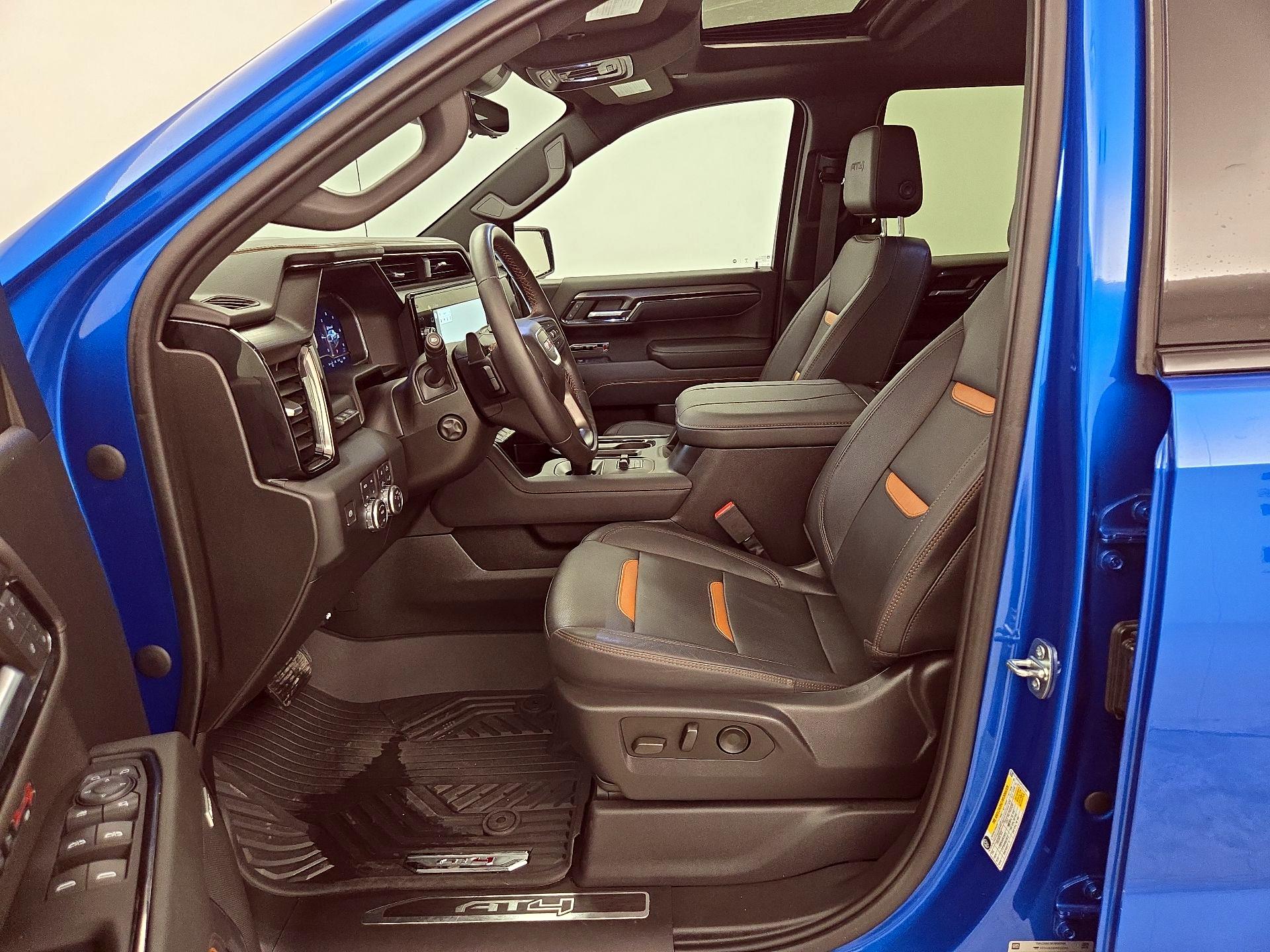 Thumbnail: 2023 GMC Sierra 1500 - 11