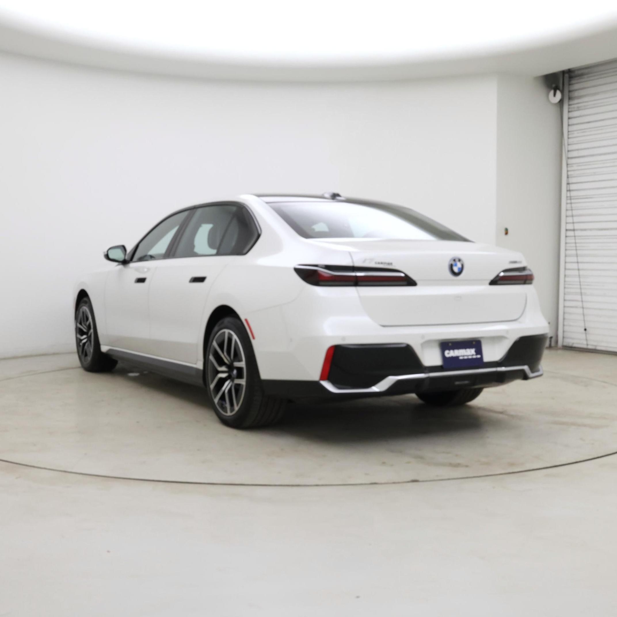 Thumbnail: 2024 BMW i7 - 2