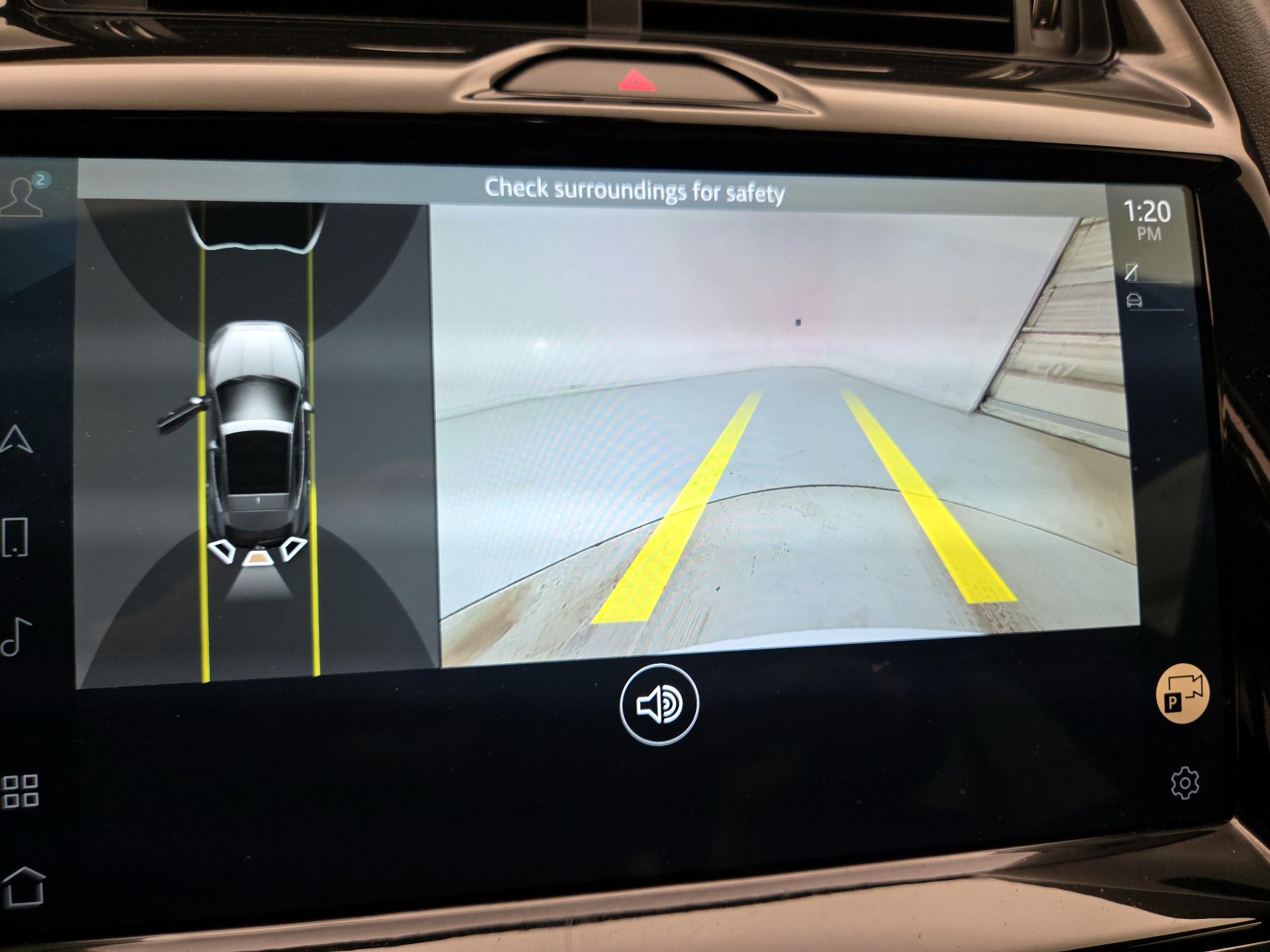 Thumbnail: 2022 Jaguar E-Pace - 15