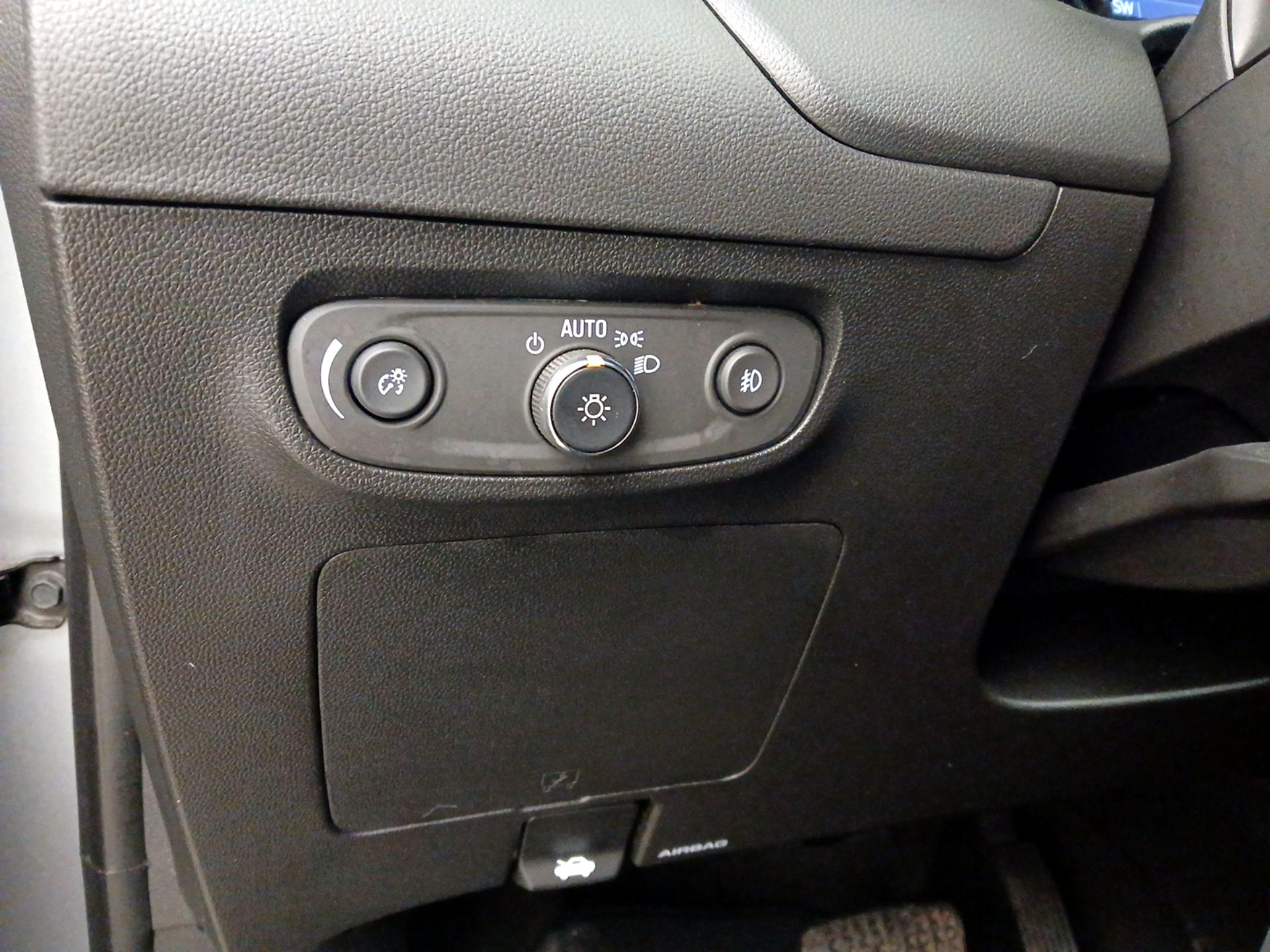 Thumbnail: 2023 Buick Encore GX - 13