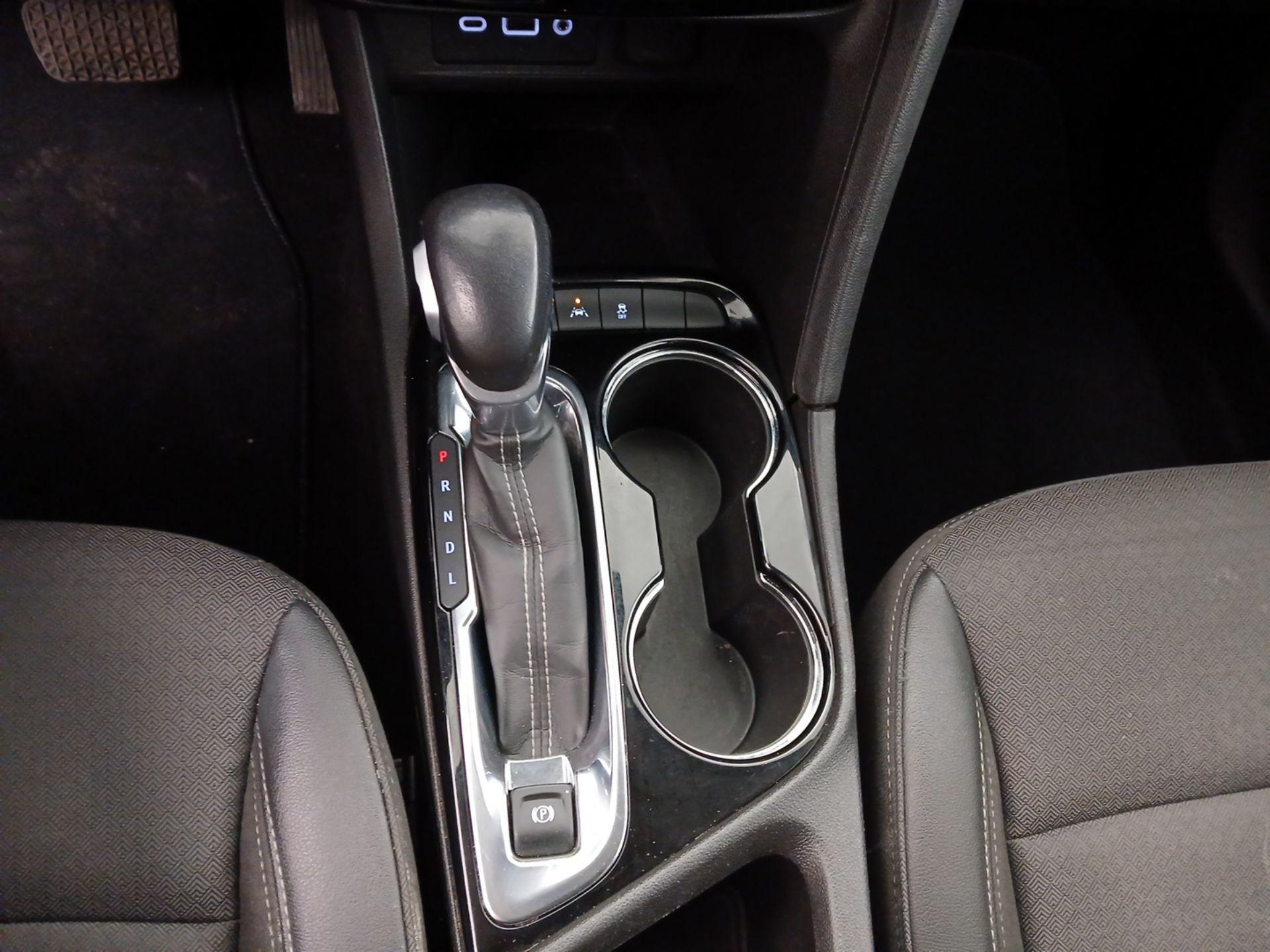 Thumbnail: 2023 Buick Encore GX - 17