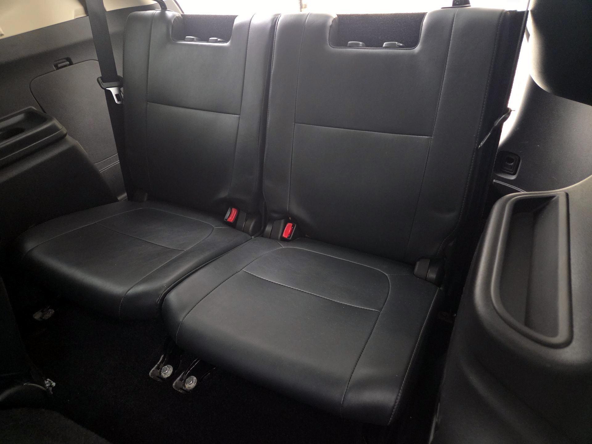 Thumbnail: 2019 Mitsubishi Outlander - 20