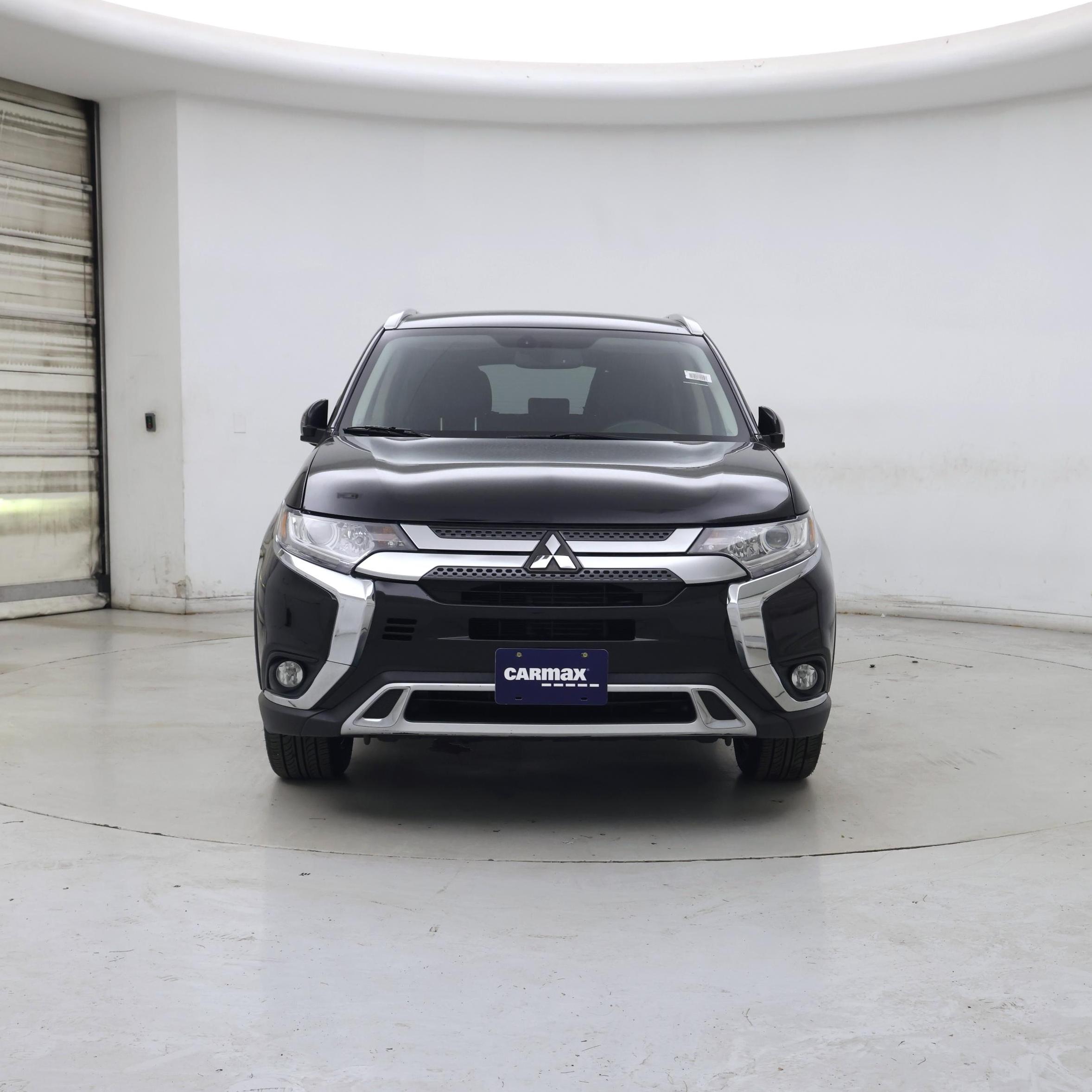 Thumbnail: 2019 Mitsubishi Outlander - 5
