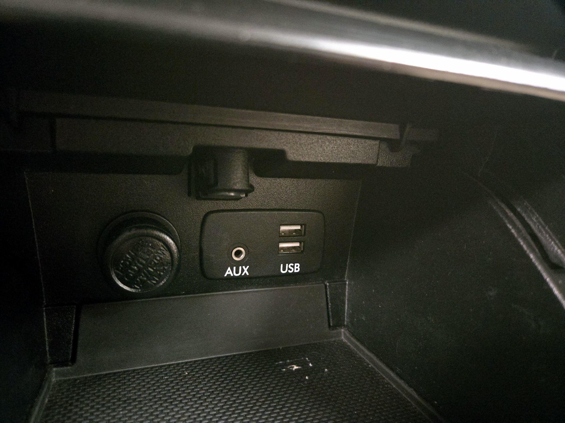 Thumbnail: 2015 Subaru Outback - 19