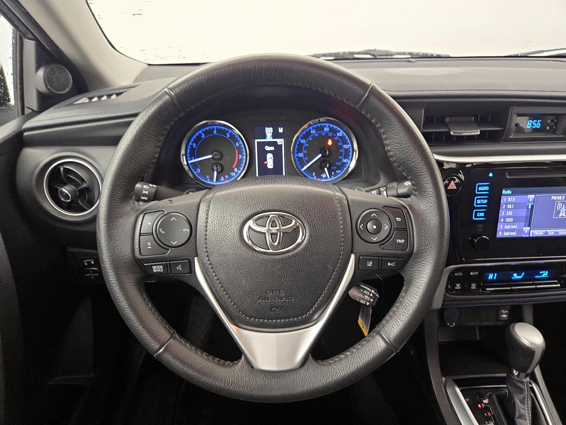 Thumbnail: 2018 Toyota Corolla - 10