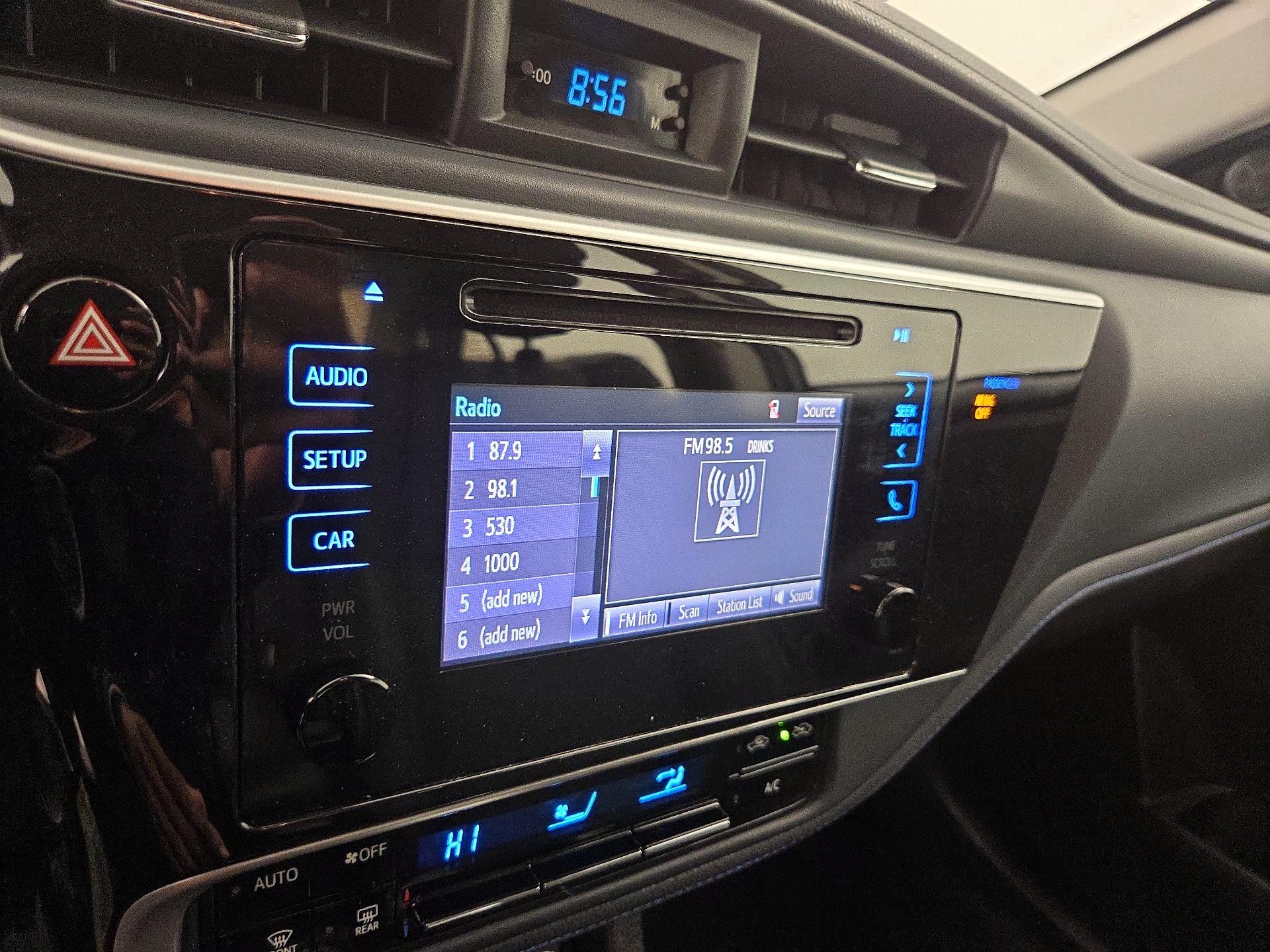 Thumbnail: 2018 Toyota Corolla - 15