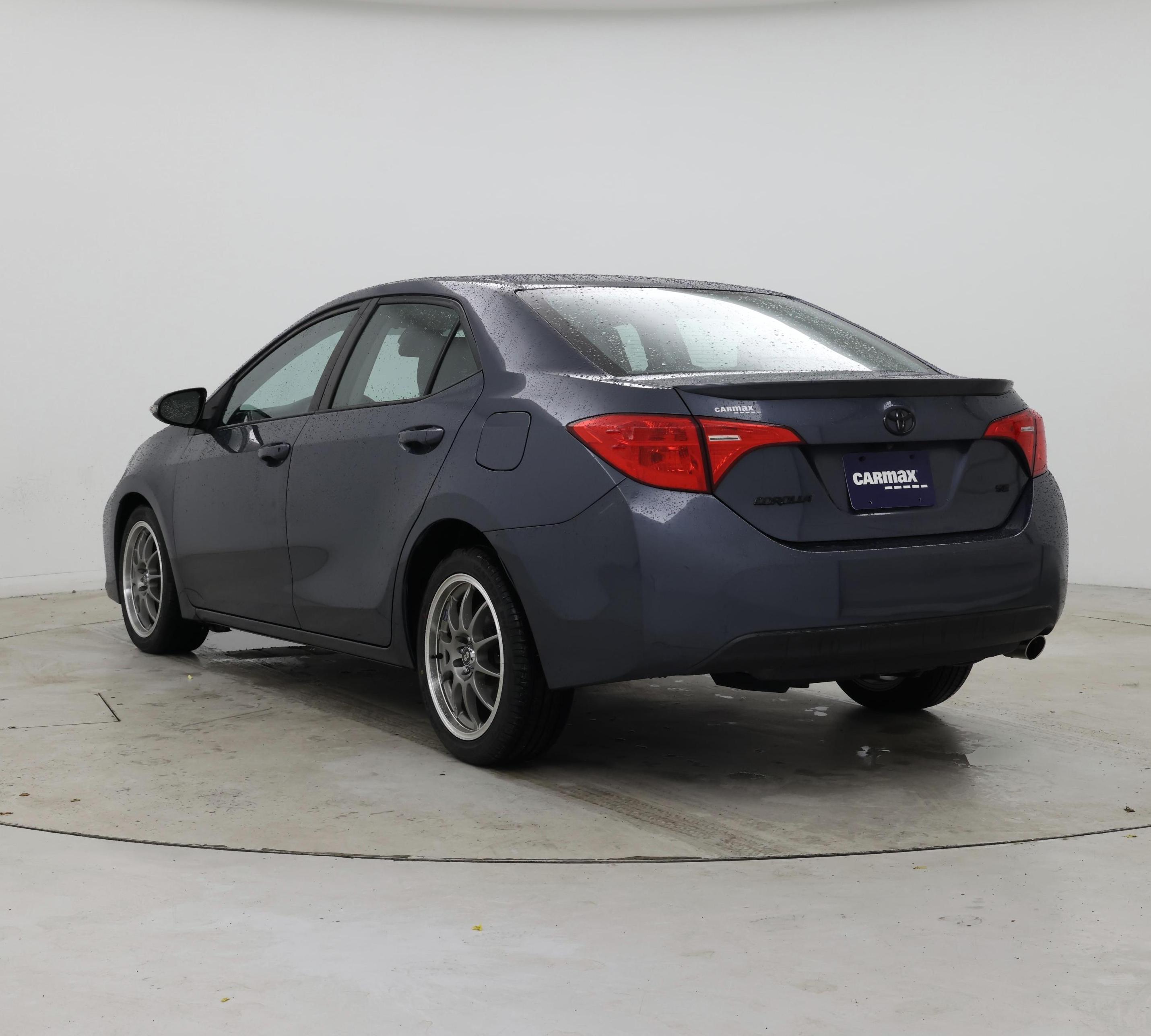 Thumbnail: 2018 Toyota Corolla - 2