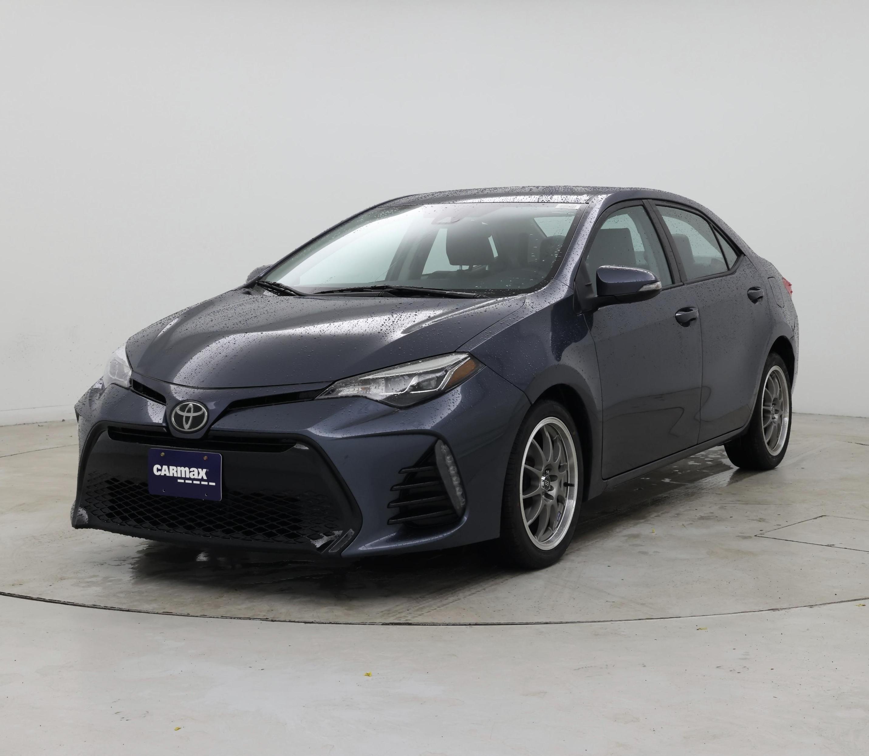 Thumbnail: 2018 Toyota Corolla - 4