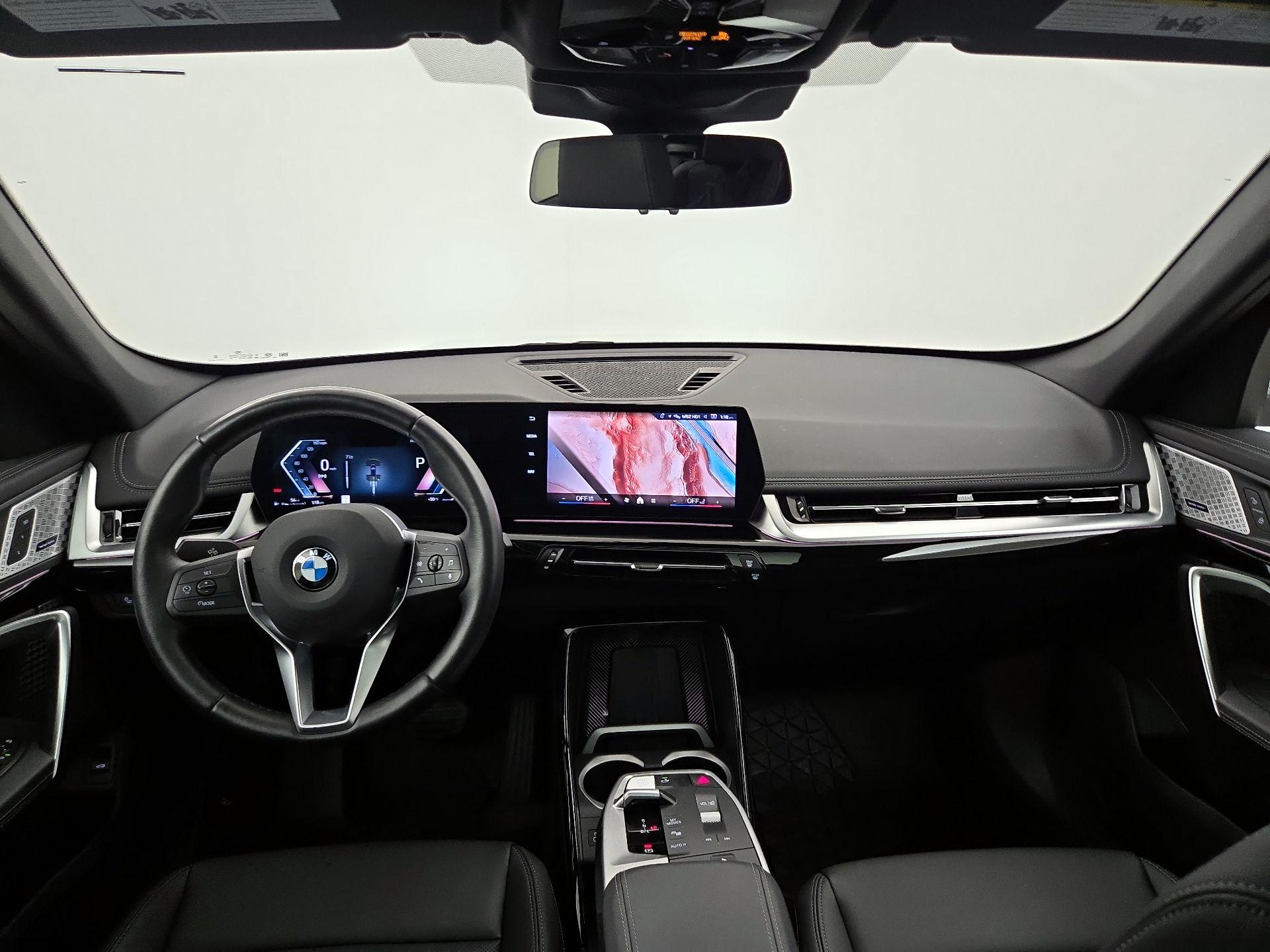 Thumbnail: 2025 BMW X1 - 9