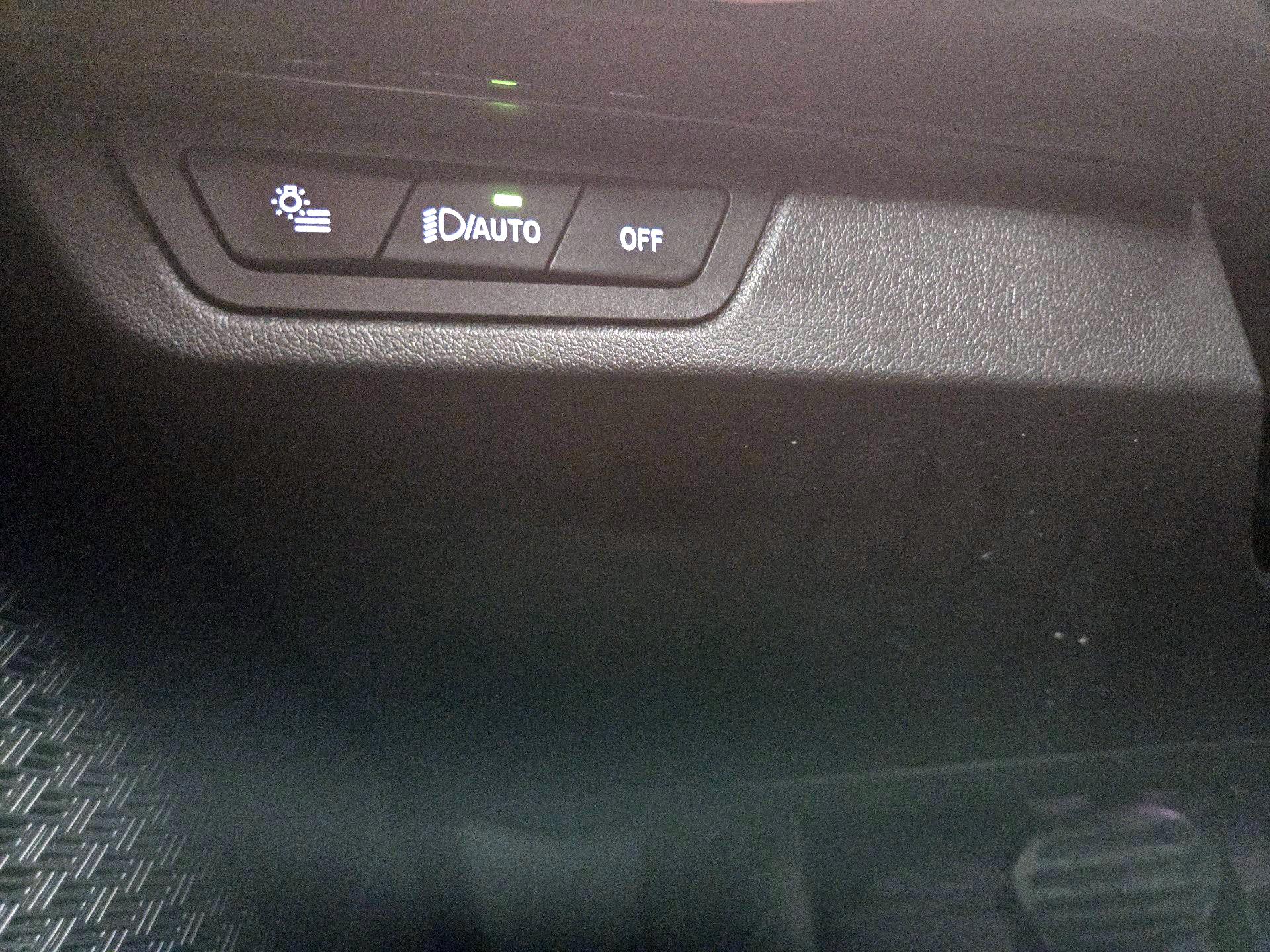 Thumbnail: 2025 BMW X1 - 13