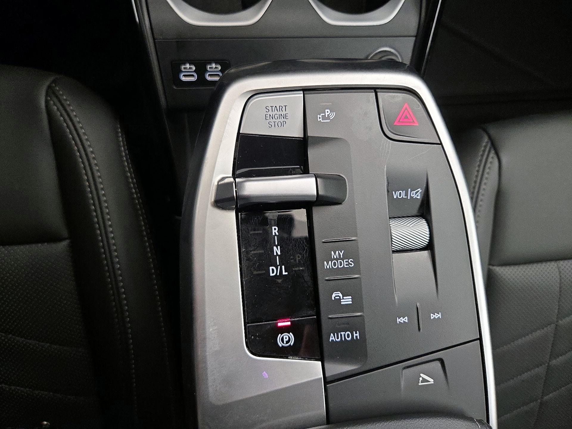 Thumbnail: 2025 BMW X1 - 17