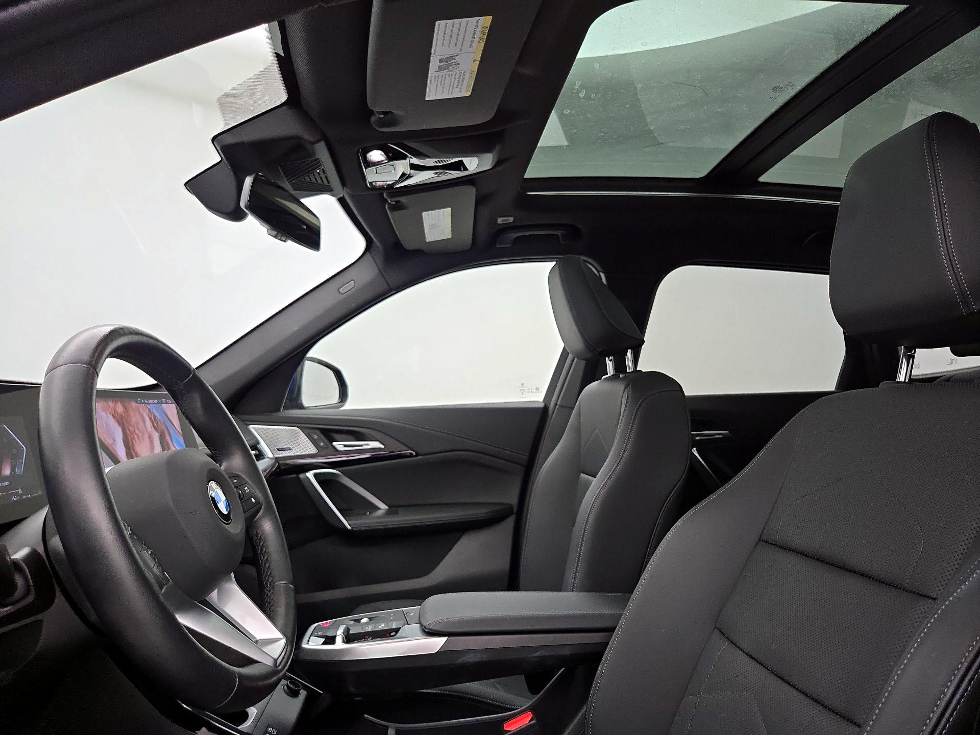 Thumbnail: 2025 BMW X1 - 19