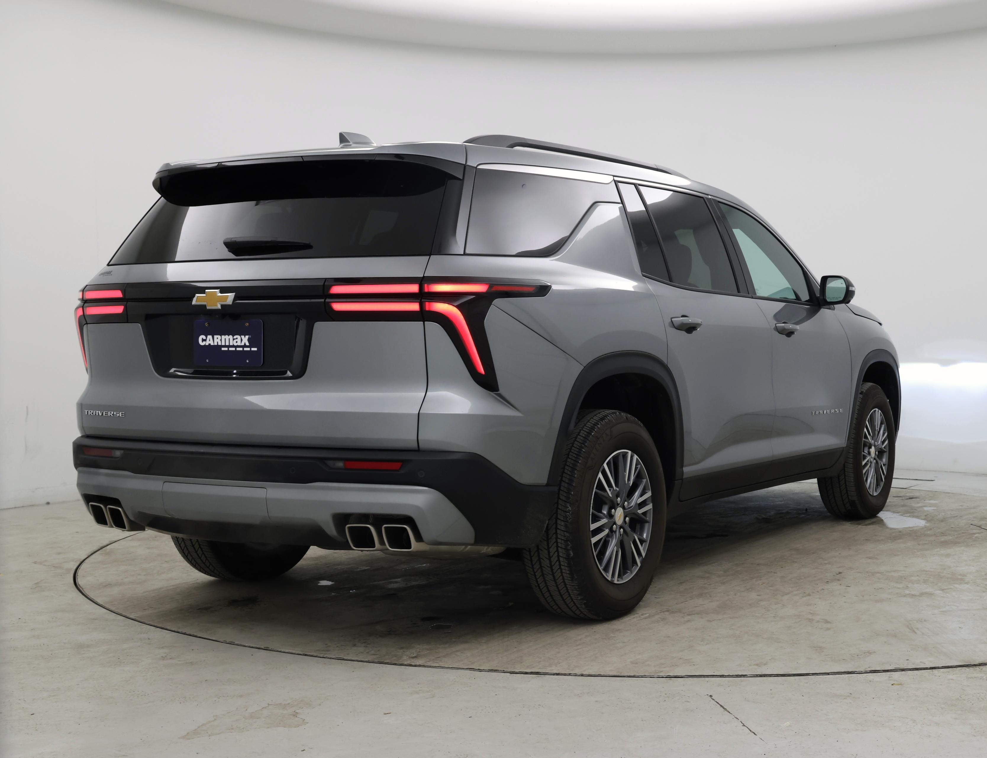 Thumbnail: 2025 Chevrolet Traverse - 8
