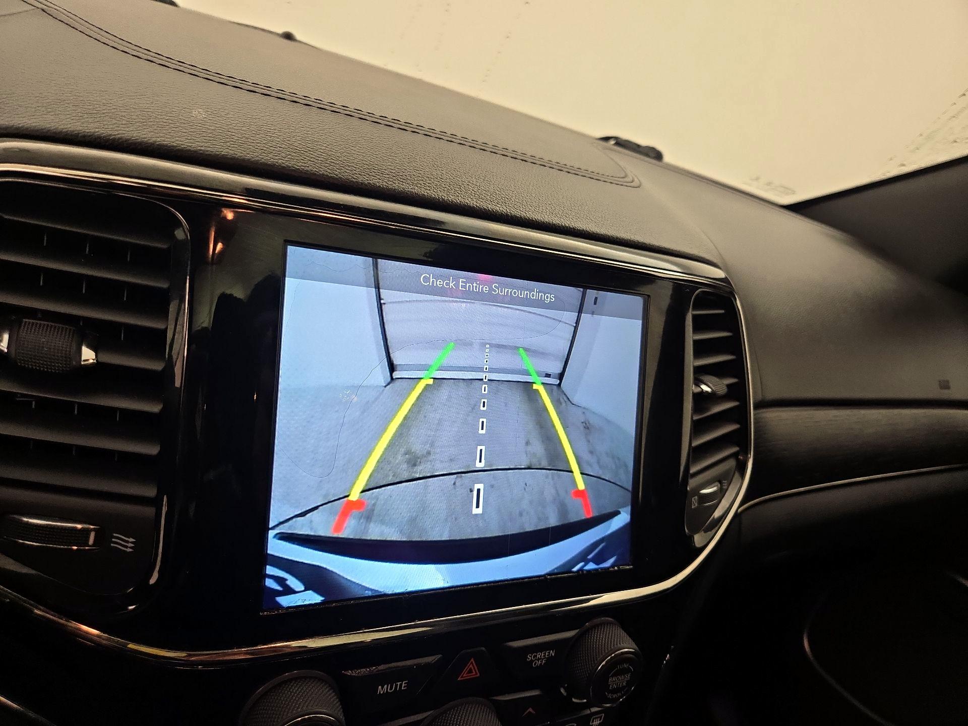 Thumbnail: 2019 Jeep Grand Cherokee - 15