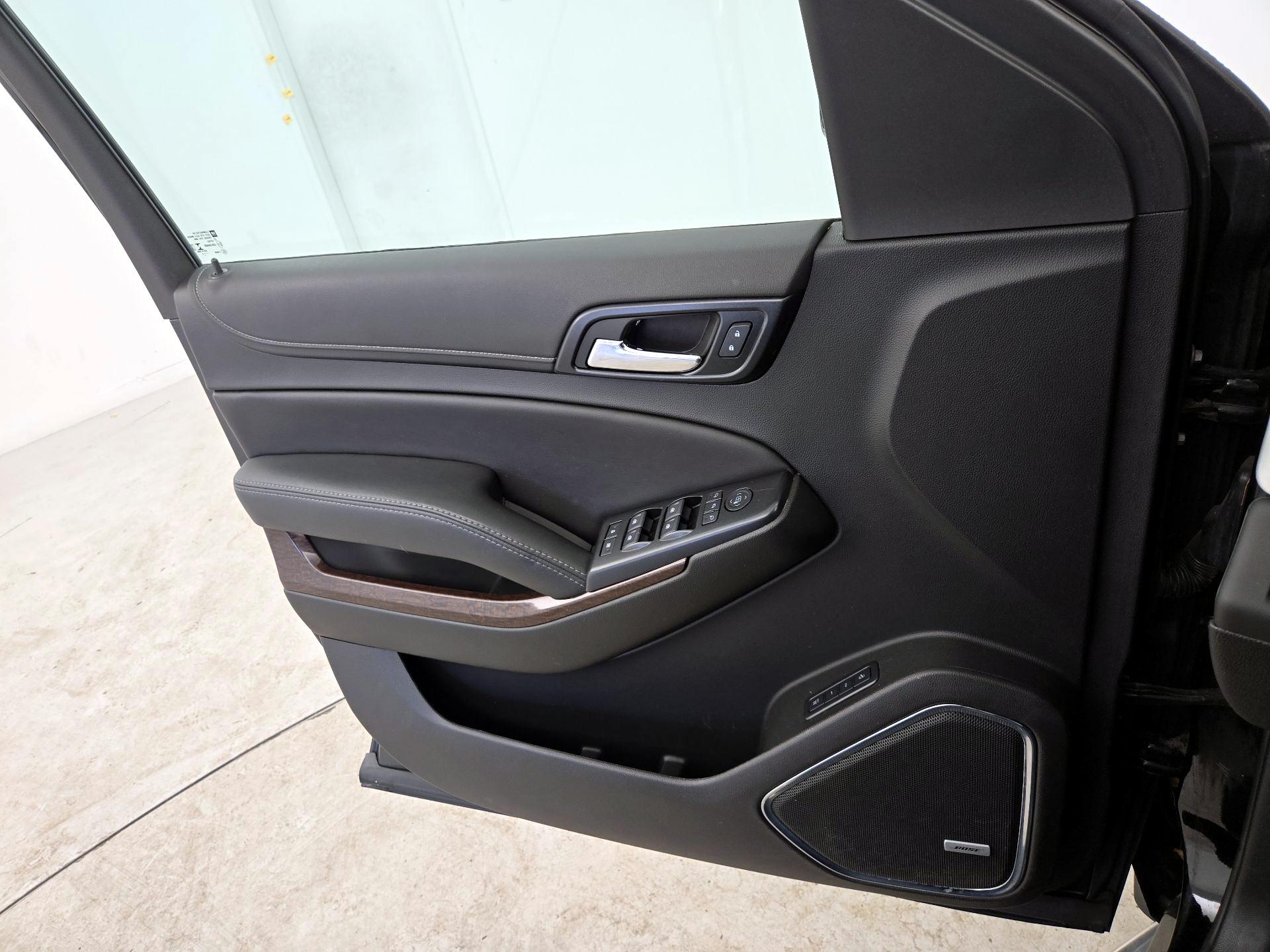 Thumbnail: 2019 GMC Yukon - 12