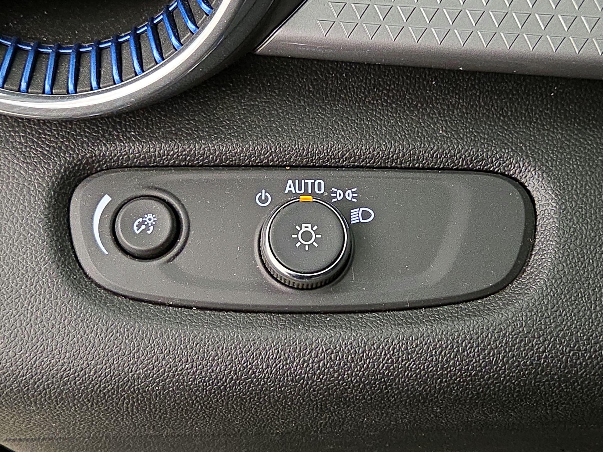 Thumbnail: 2025 Chevrolet Trax - 13