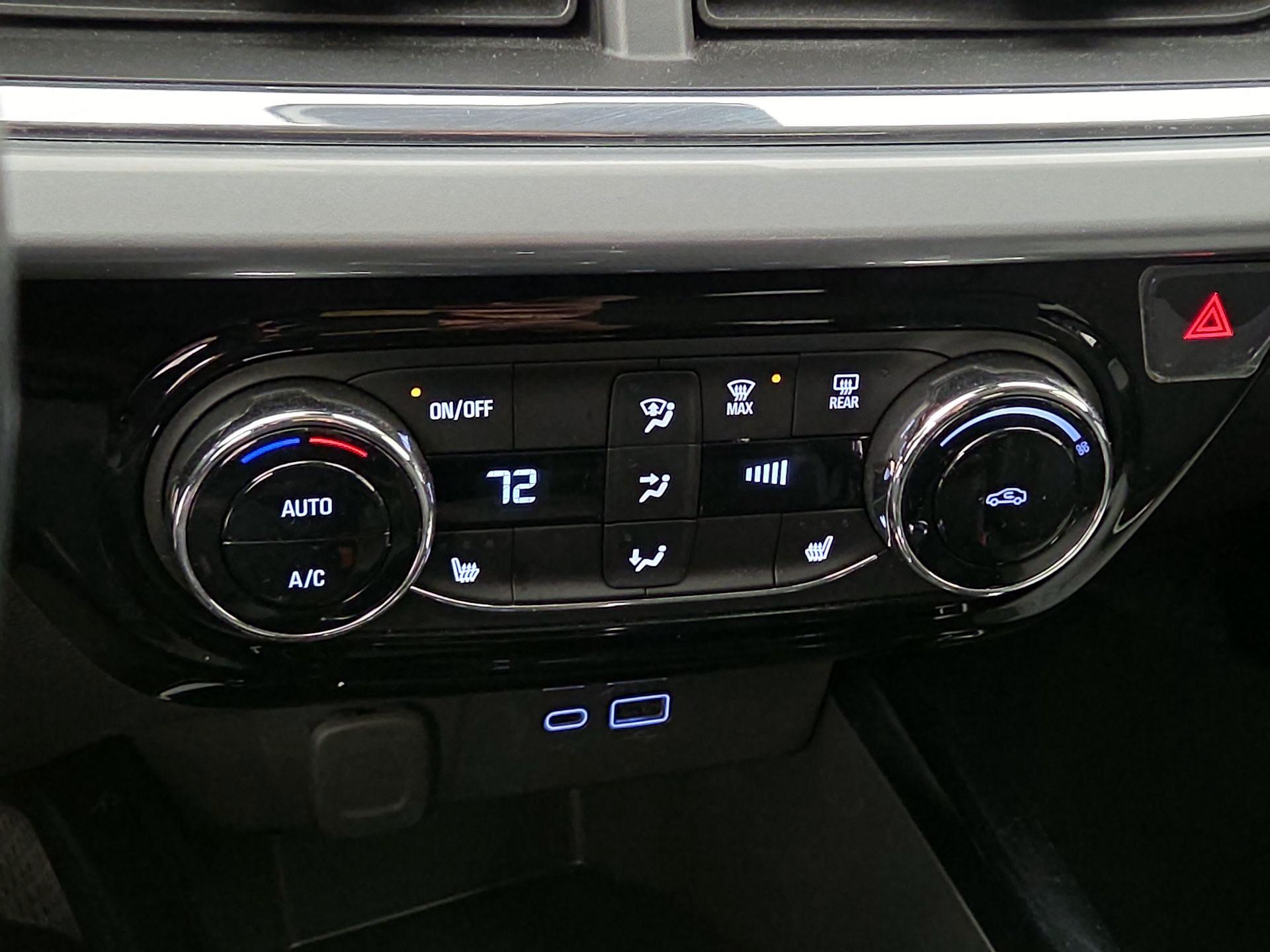 Thumbnail: 2025 Chevrolet Trax - 16