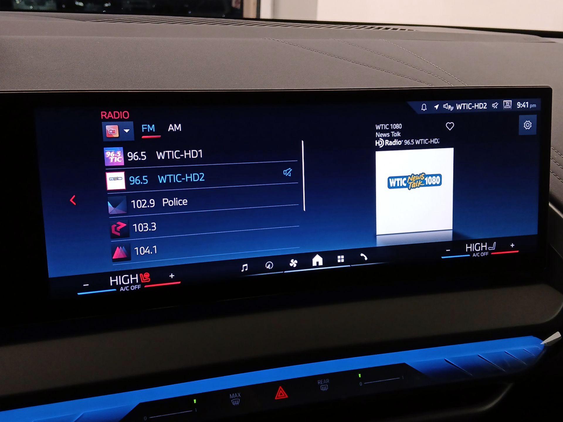 Thumbnail: 2025 BMW X3 - 14