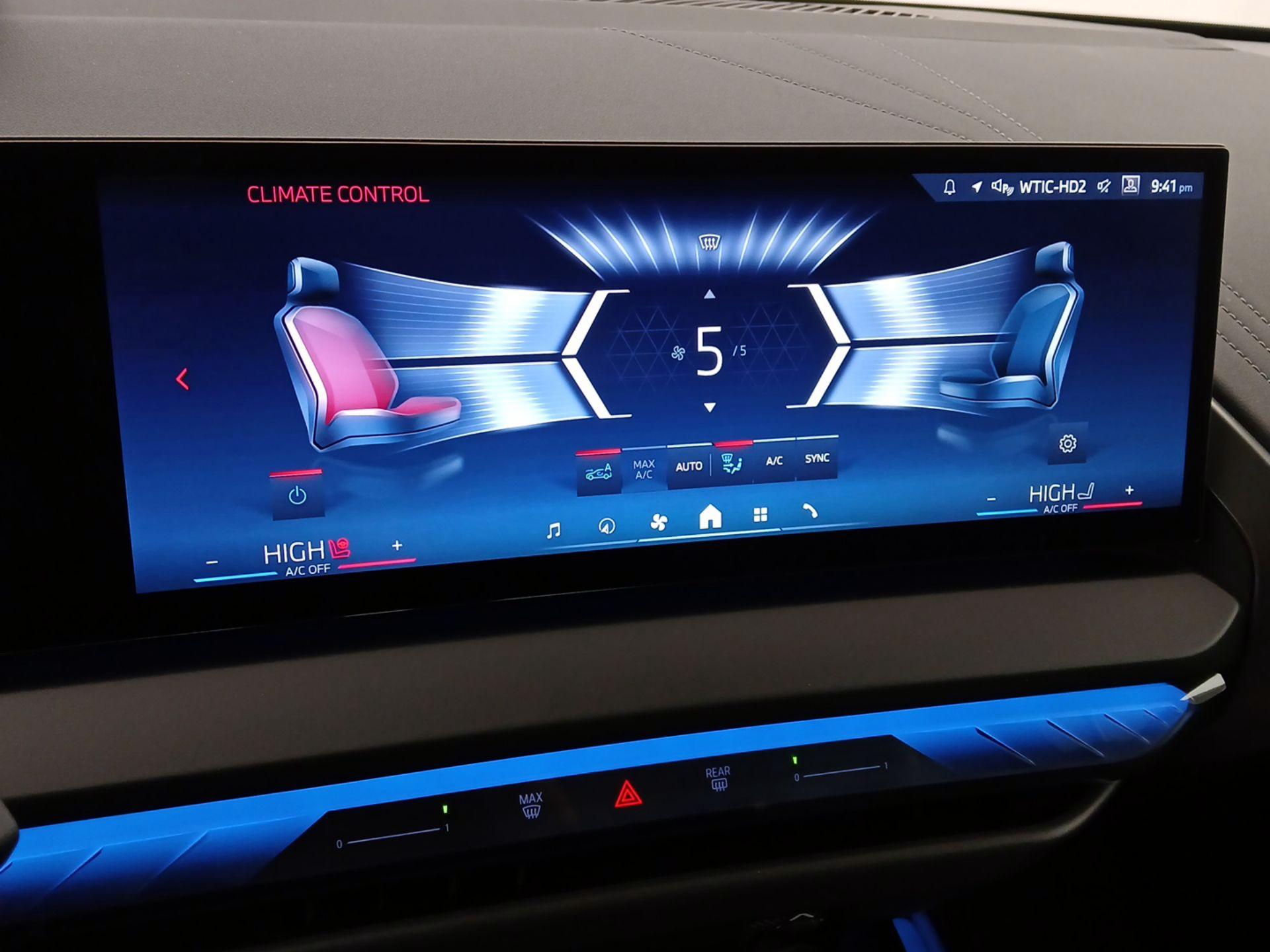 Thumbnail: 2025 BMW X3 - 15