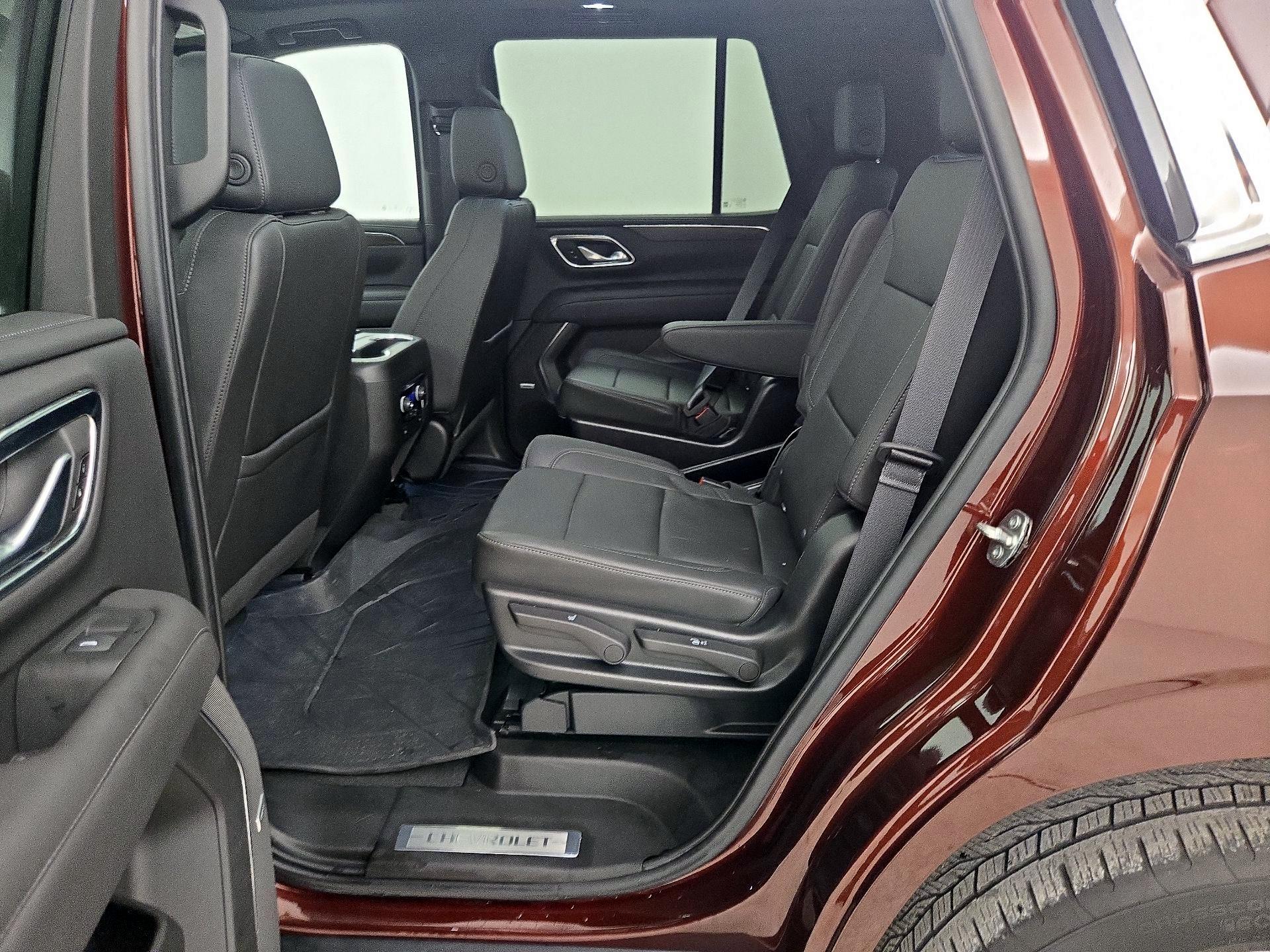 Thumbnail: 2022 Chevrolet Tahoe - 20