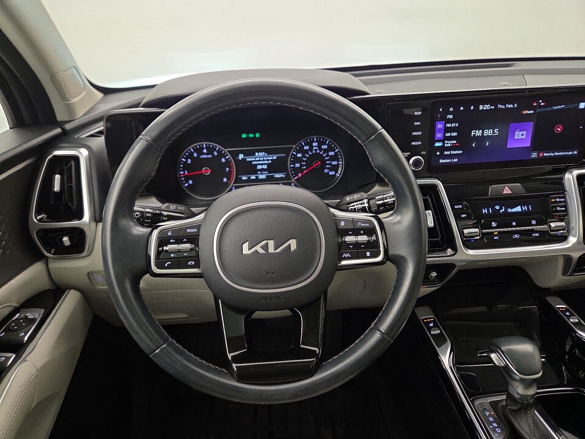 Thumbnail: 2022 Kia Sorento - 10