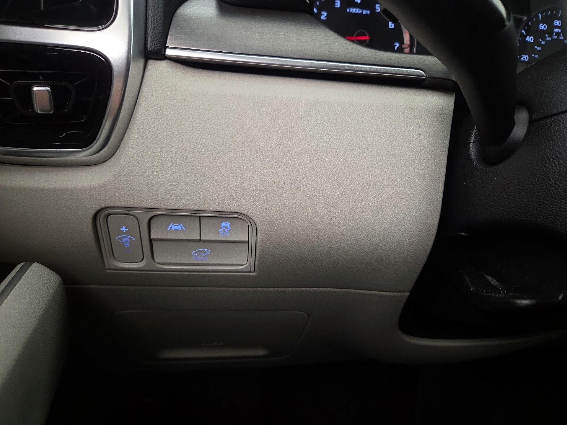 Thumbnail: 2022 Kia Sorento - 13