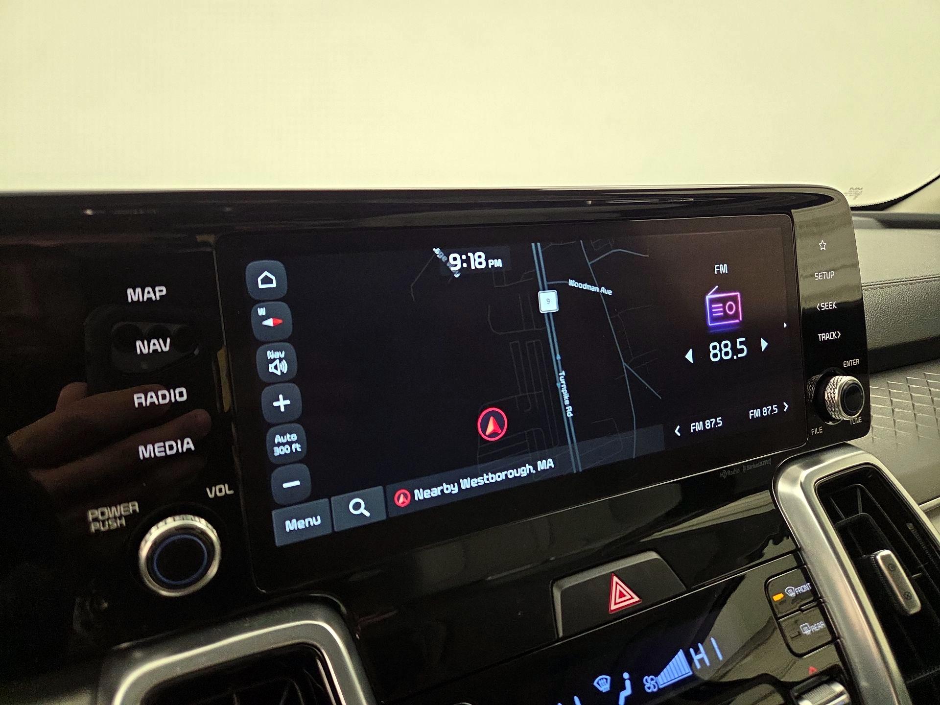 Thumbnail: 2022 Kia Sorento - 14