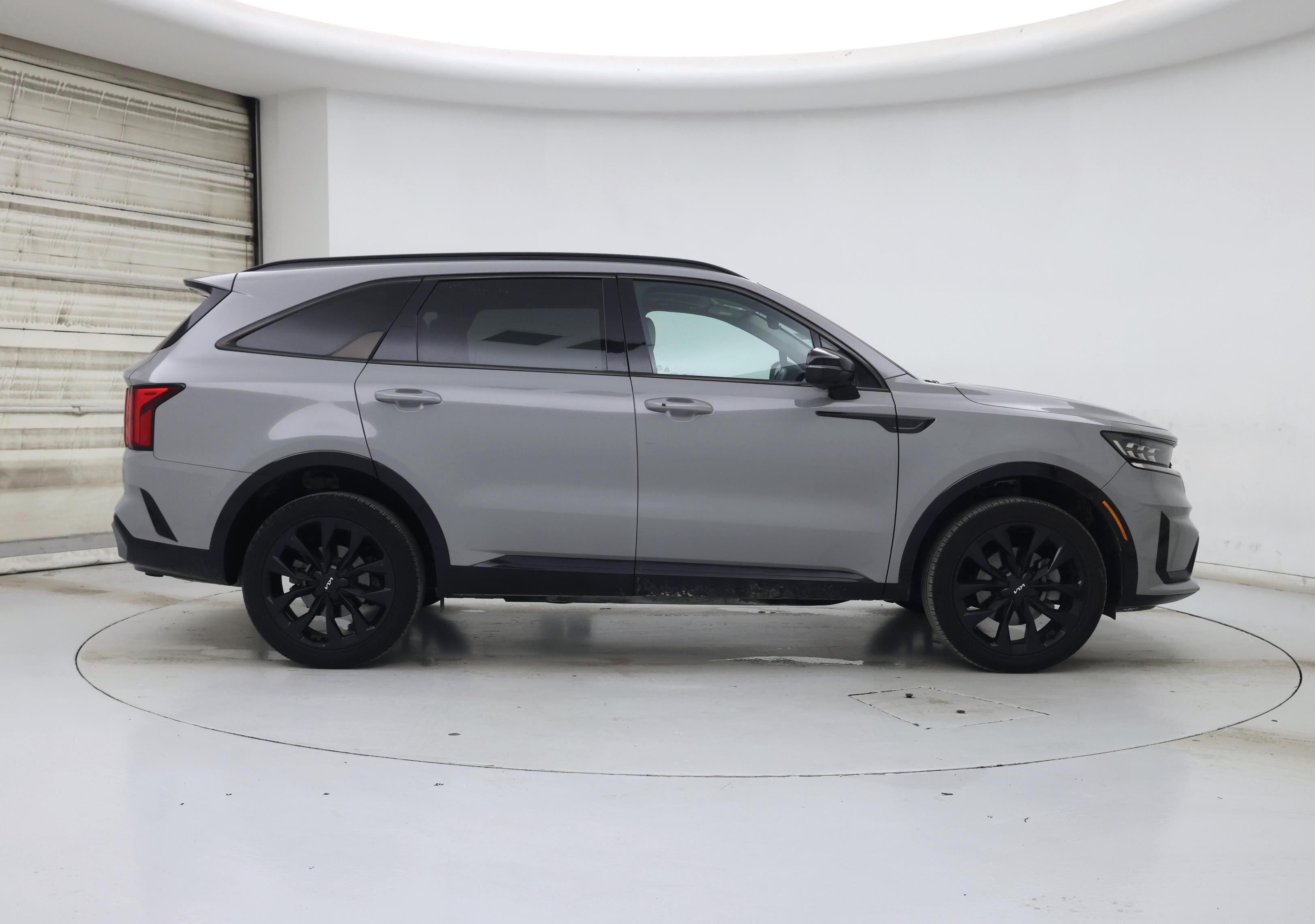 Thumbnail: 2022 Kia Sorento - 7