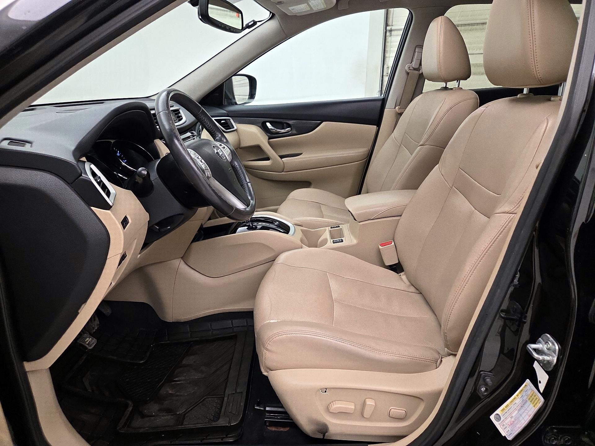 Thumbnail: 2016 Nissan Rogue - 11