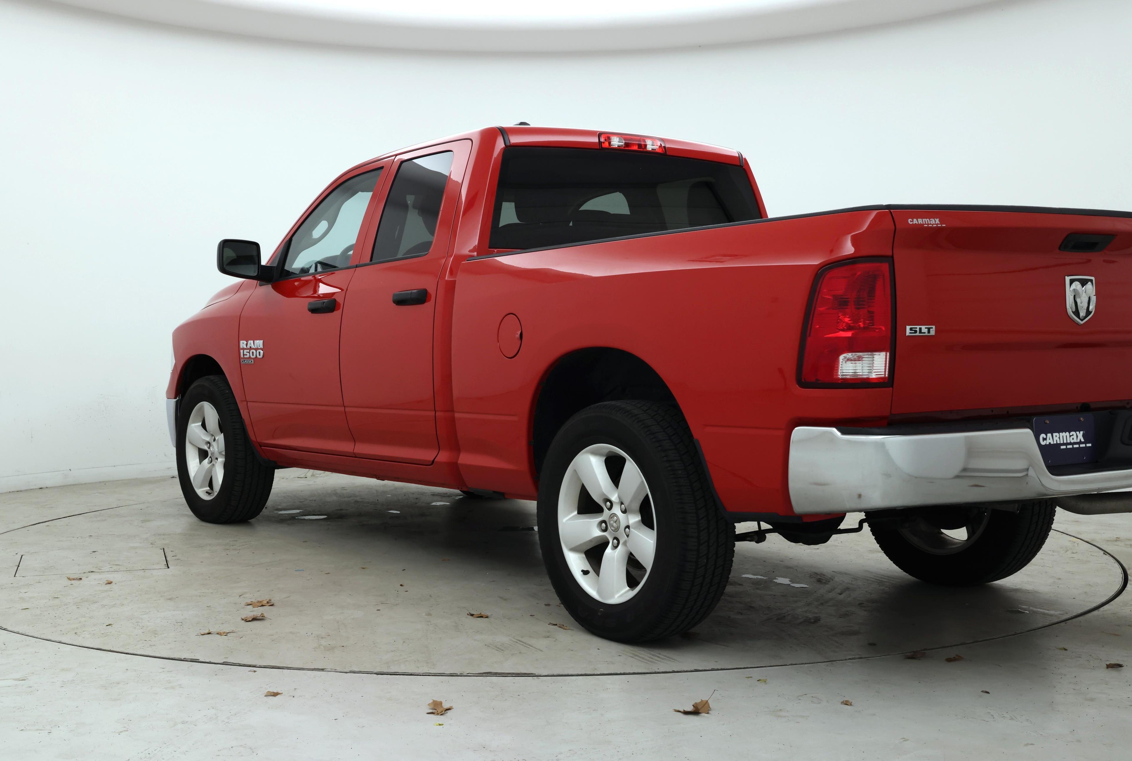 Thumbnail: 2024 RAM 1500 Classic - 2