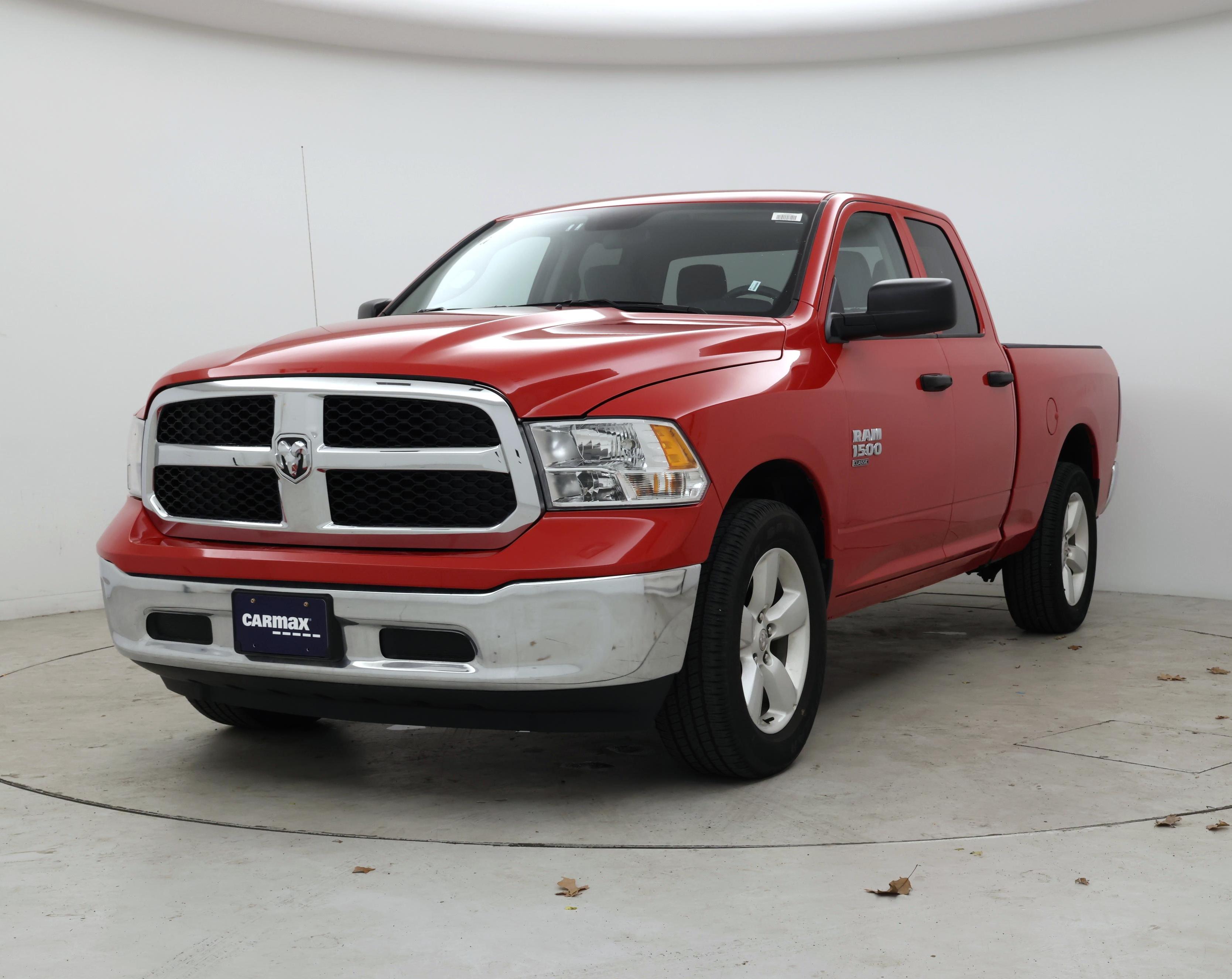 Thumbnail: 2024 RAM 1500 Classic - 4