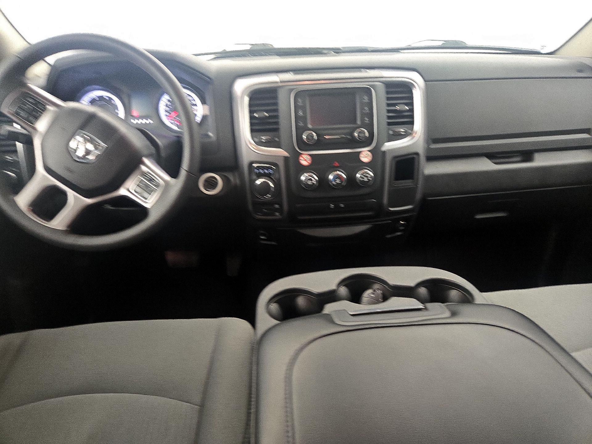 Thumbnail: 2024 RAM 1500 Classic - 9