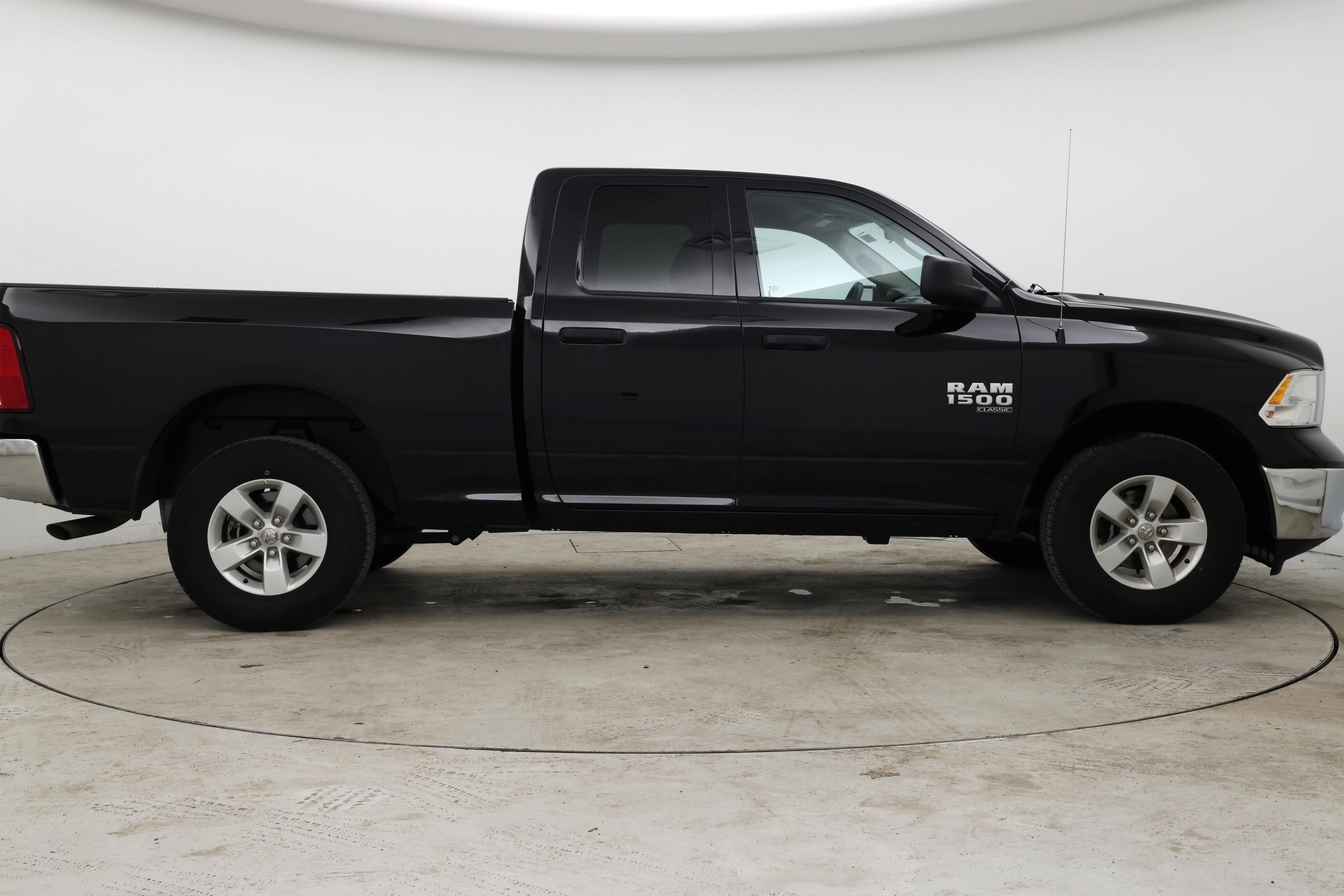 Thumbnail: 2024 RAM 1500 Classic - 7