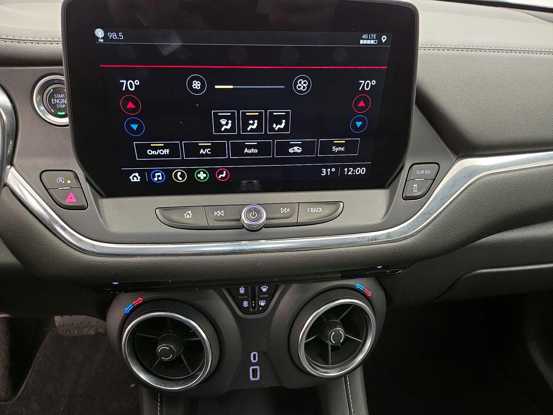 Thumbnail: 2023 Chevrolet Blazer - 16