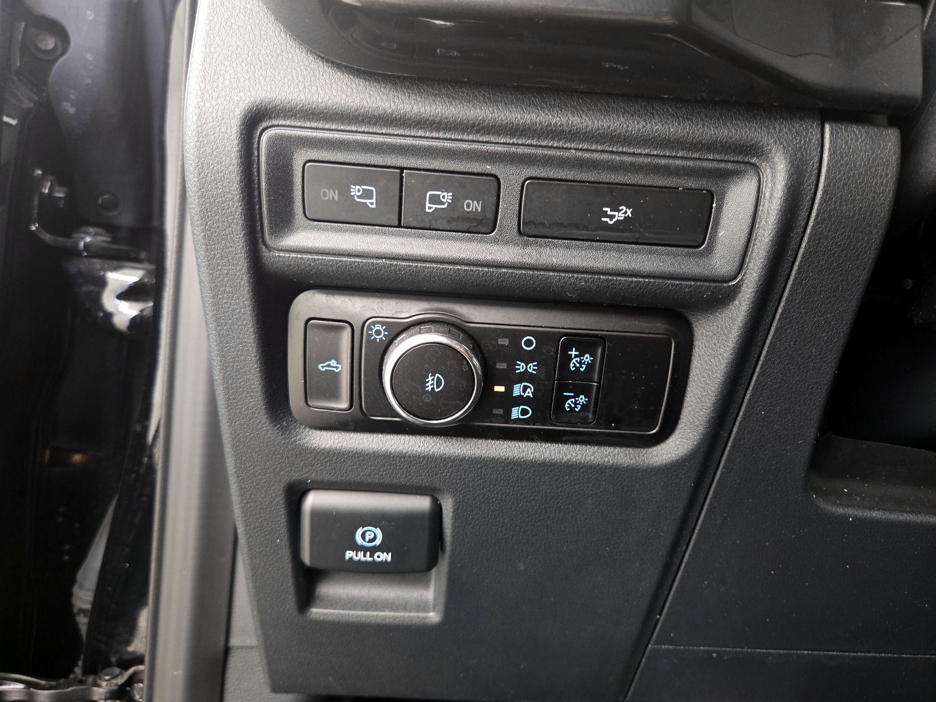 Thumbnail: 2023 Ford F-150 - 13