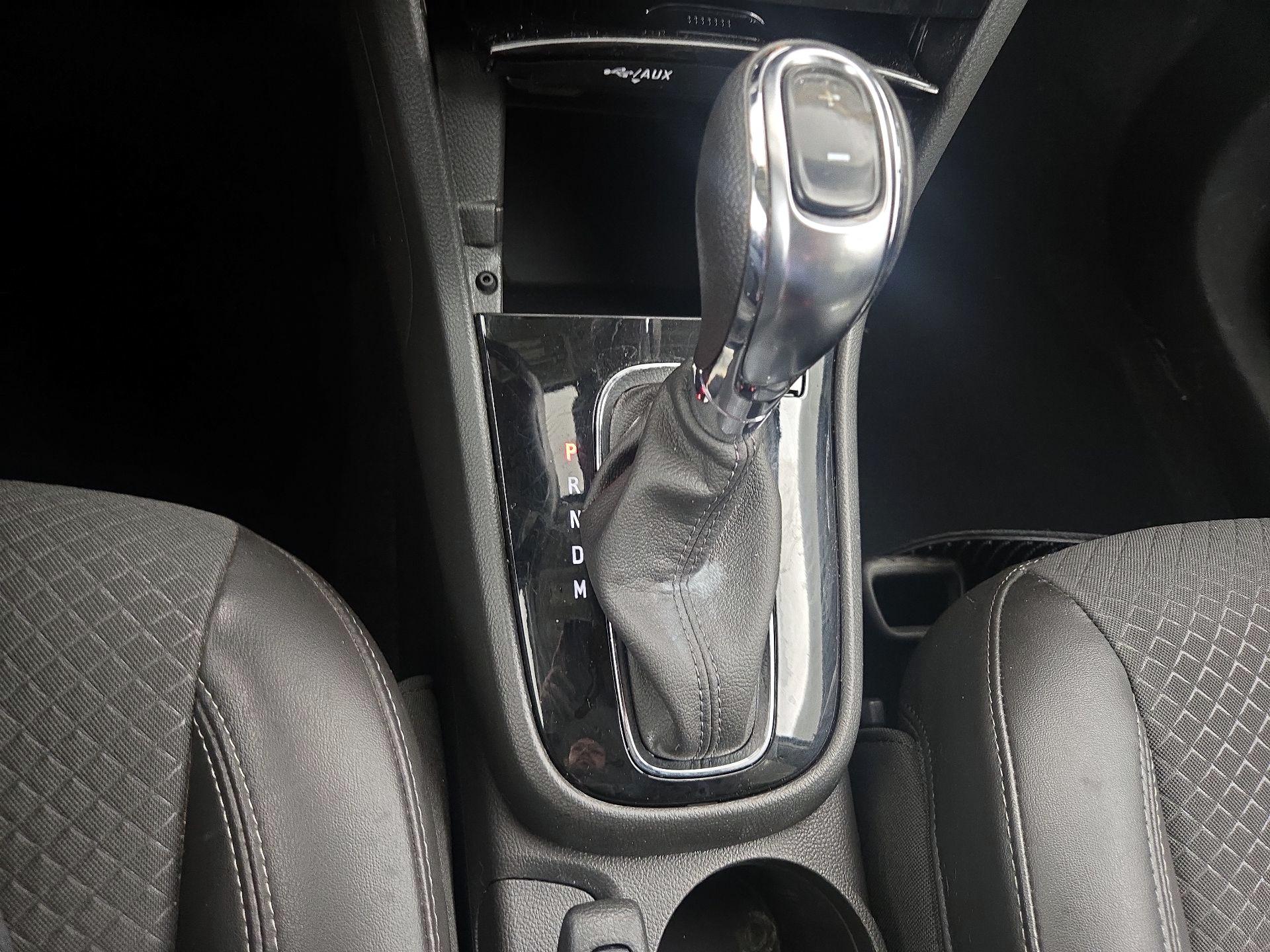 Thumbnail: 2022 Buick Encore - 17