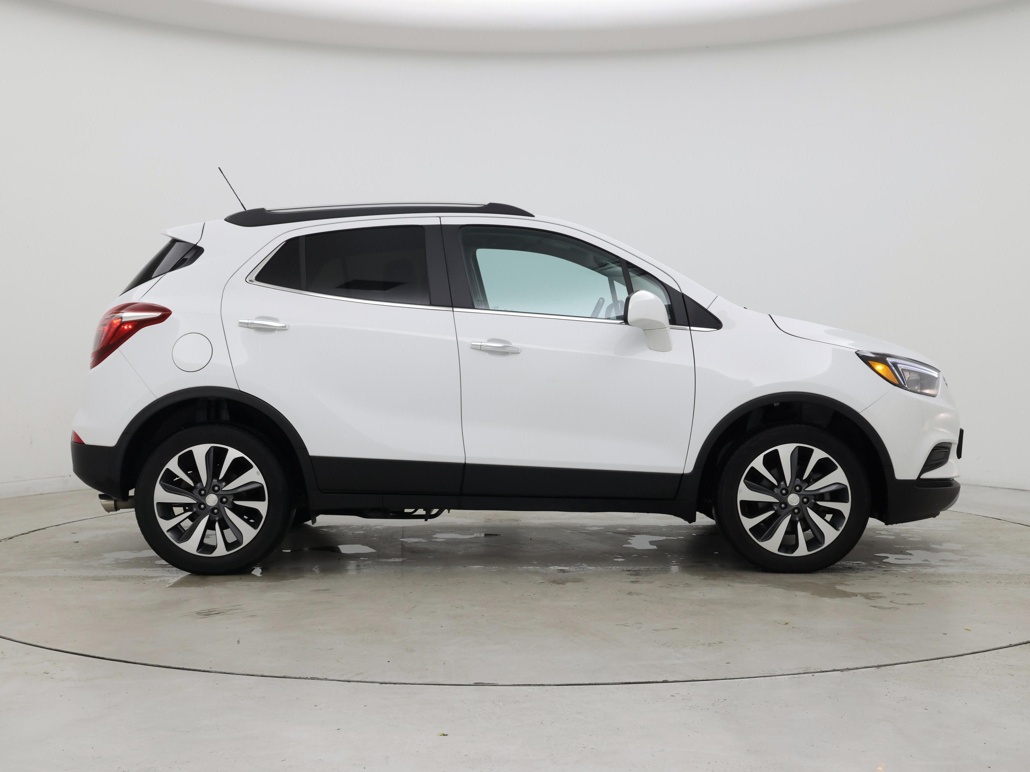Thumbnail: 2022 Buick Encore - 7