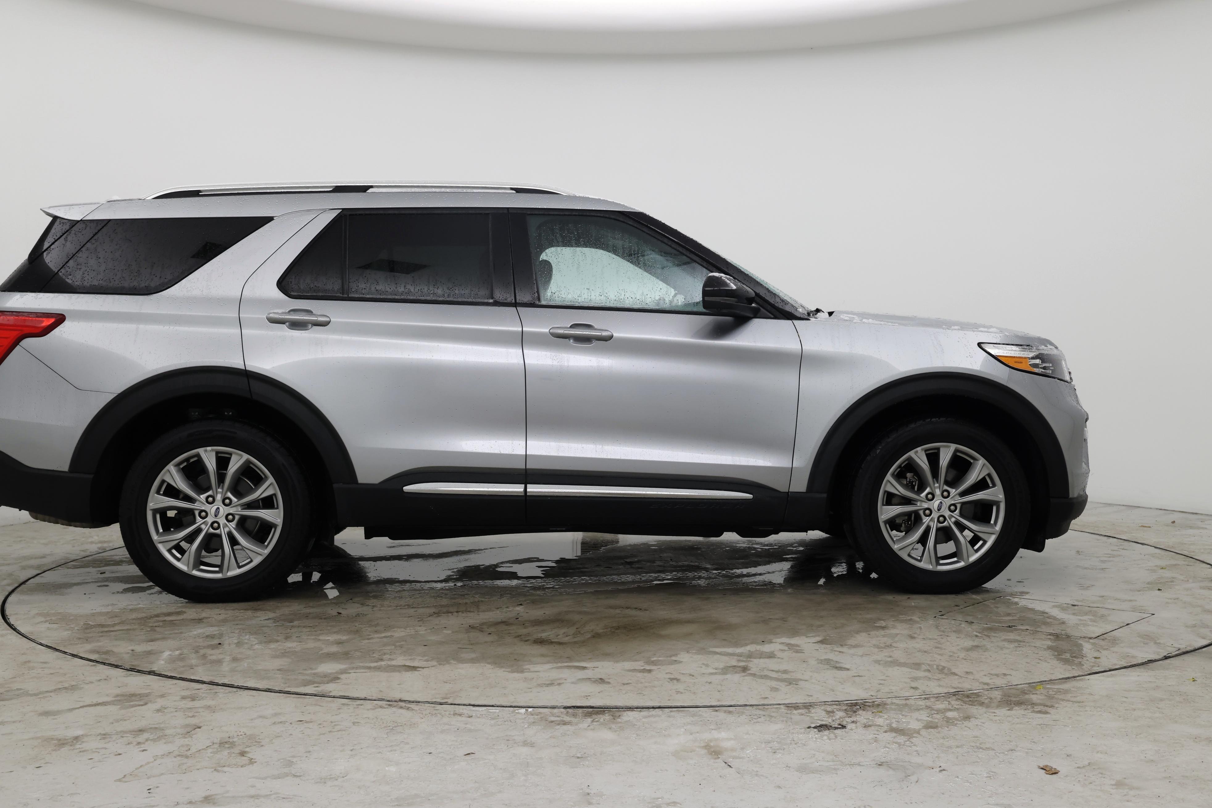 Thumbnail: 2023 Ford Explorer - 7