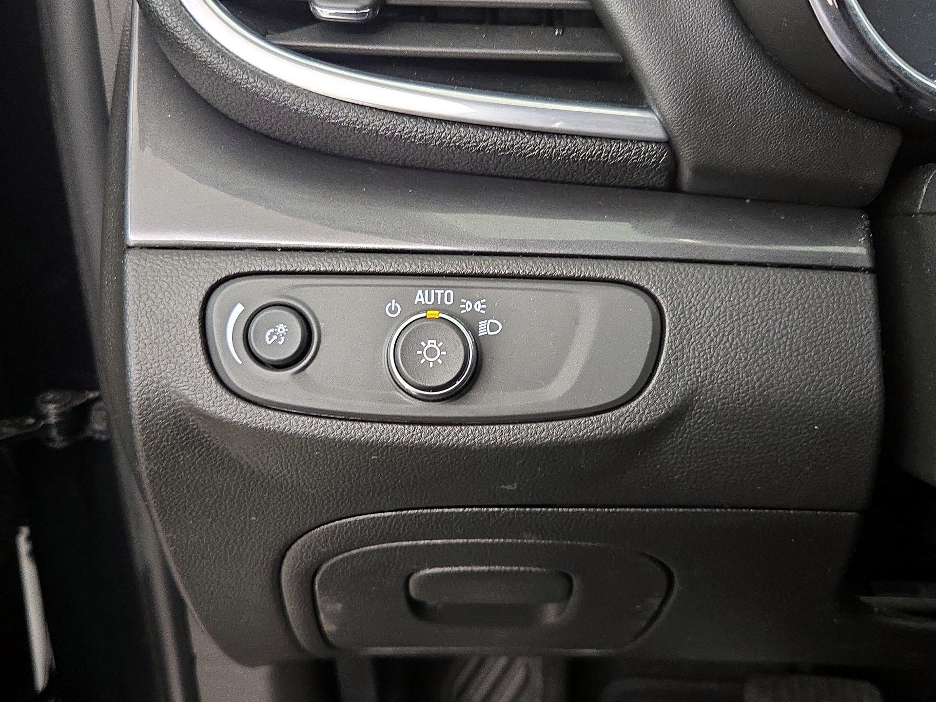 Thumbnail: 2022 Buick Encore - 13