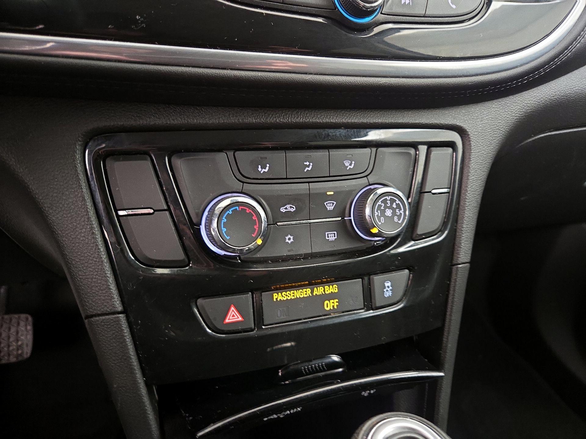 Thumbnail: 2022 Buick Encore - 16