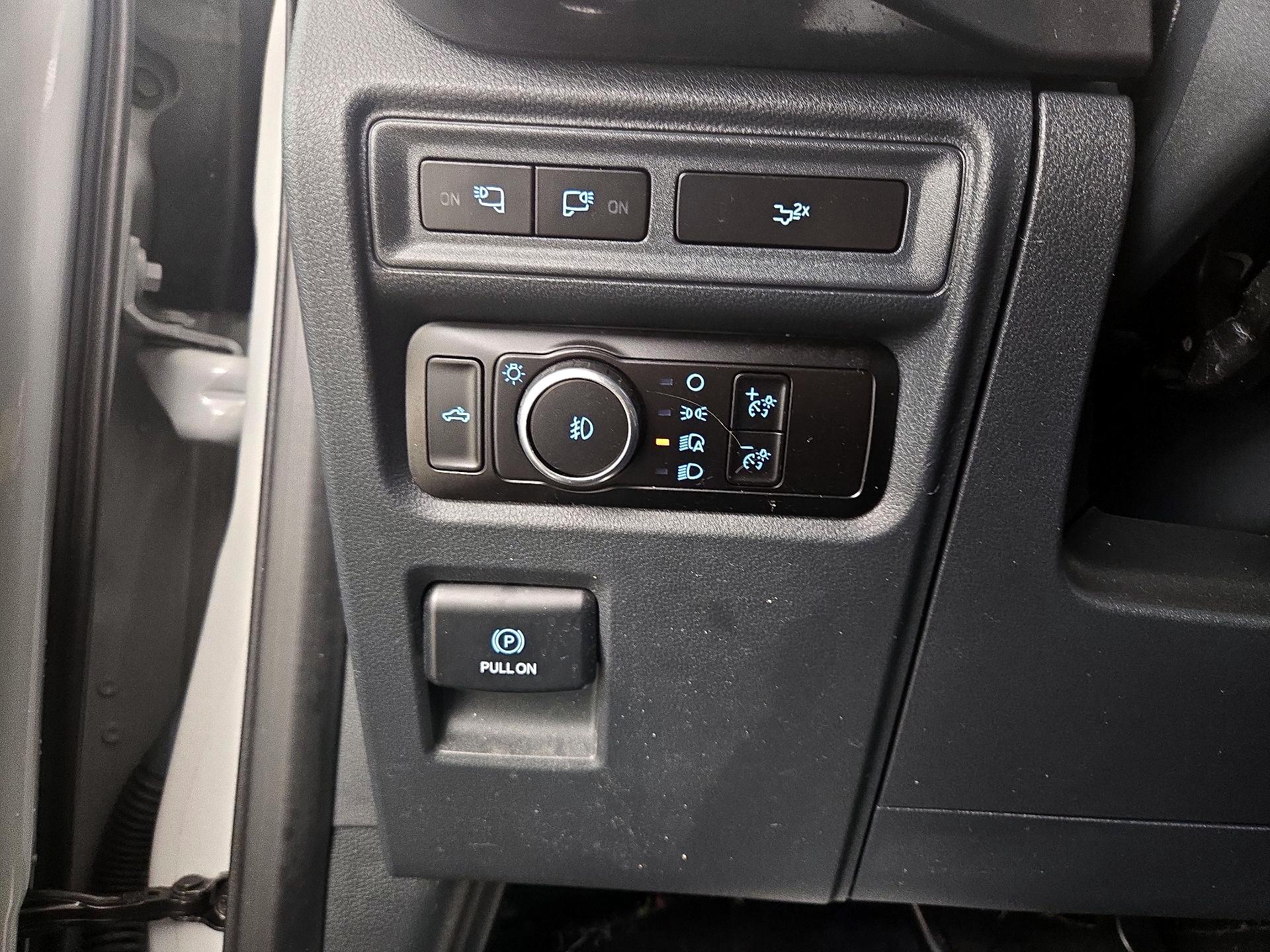 Thumbnail: 2023 Ford F-150 - 13